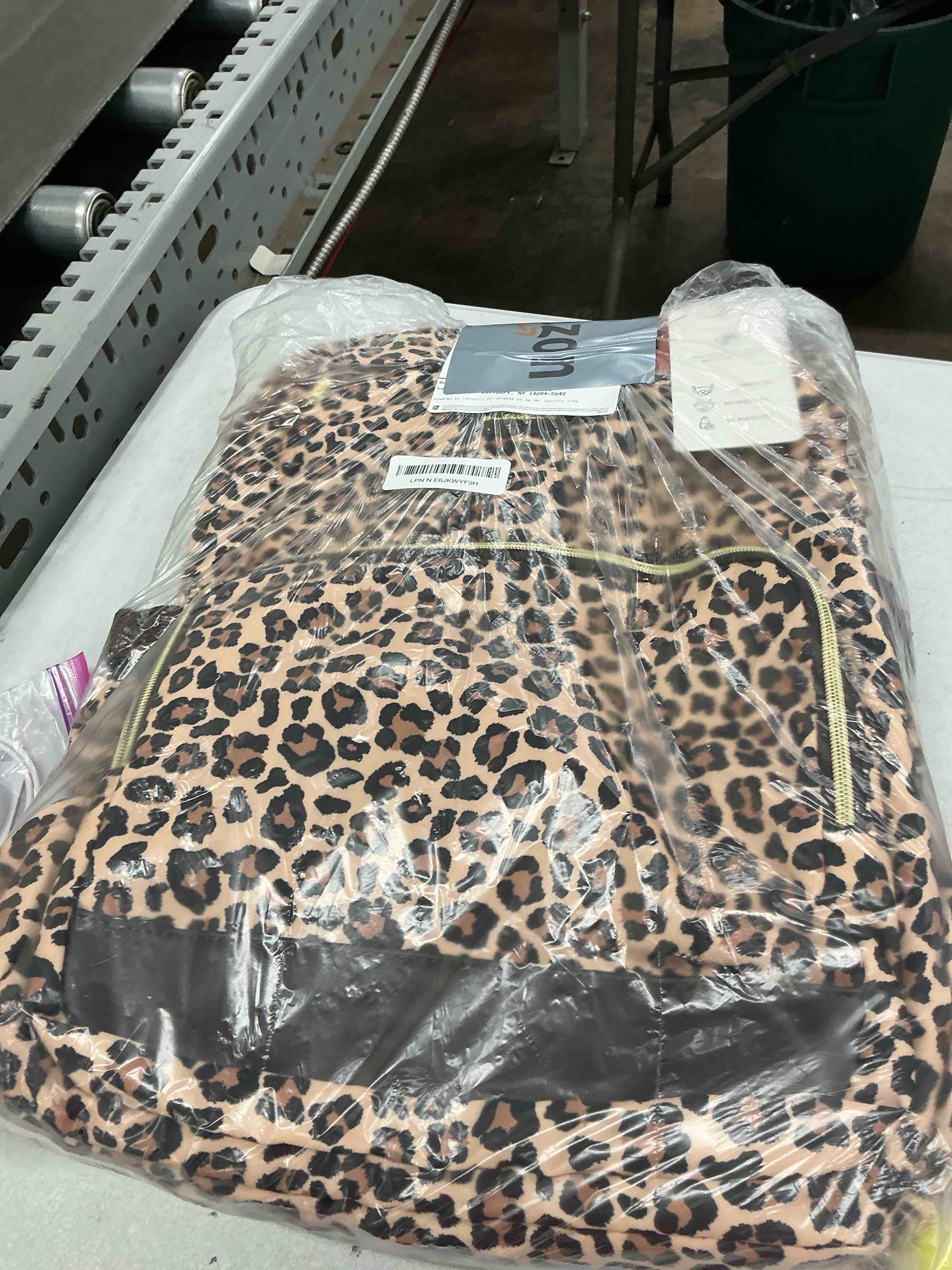 Condition photo showing Good Condition for lovevook laptop backpack for women with pouch pocket for large capacity cup,18 inch laptop computer bag travel backpack purse,waterproof work business backpack college teacher bags,leopard print 18 inch leopard print