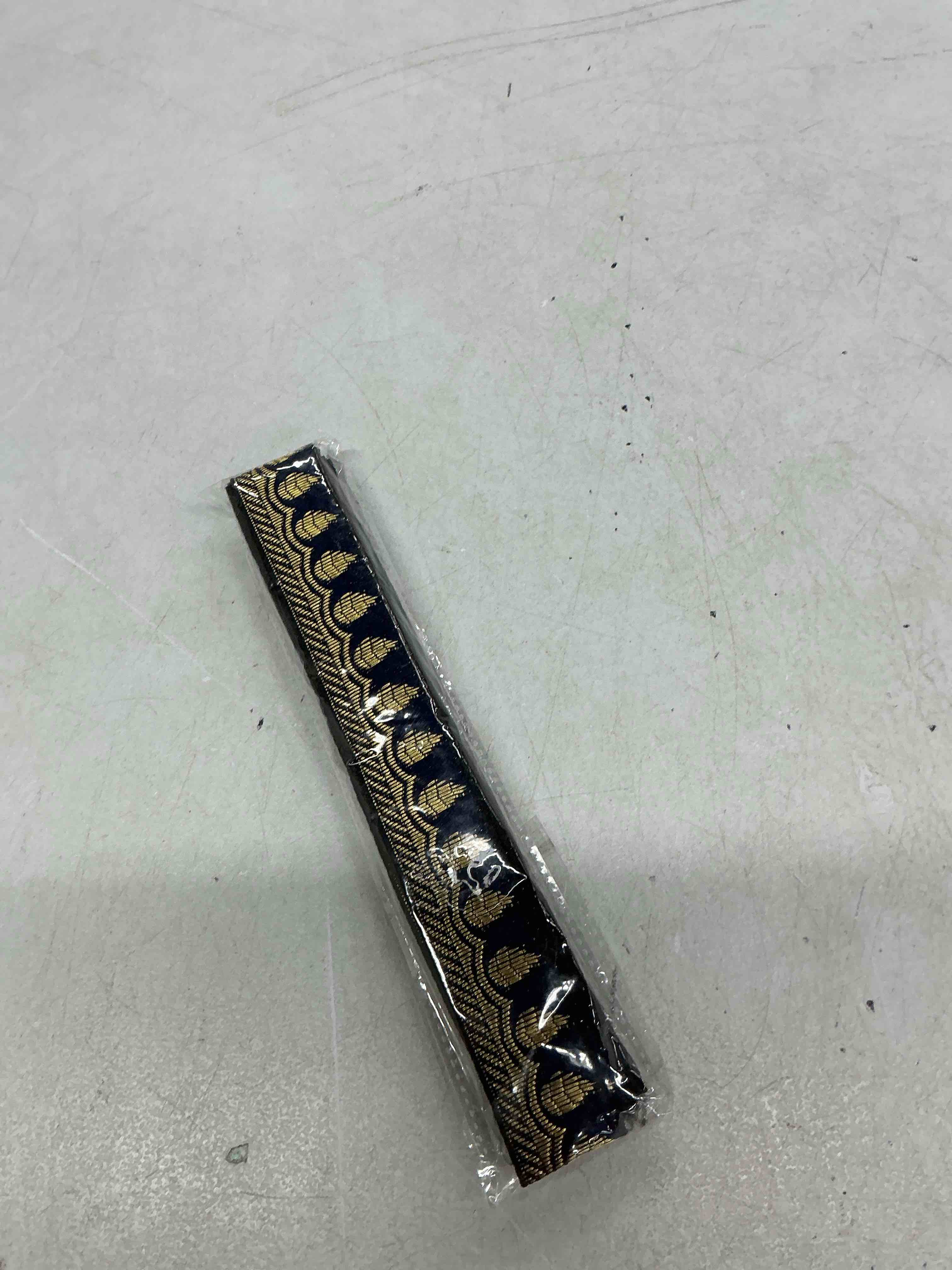 Condition photo showing New/Like New for kvr polyester brocade jacquard 6 yards 1.00 inch craft trim floral design sewing embroidery decoration ribbon lace garment dress skirt wedding party (187-1.00 inch wide, 6 yard in roll)