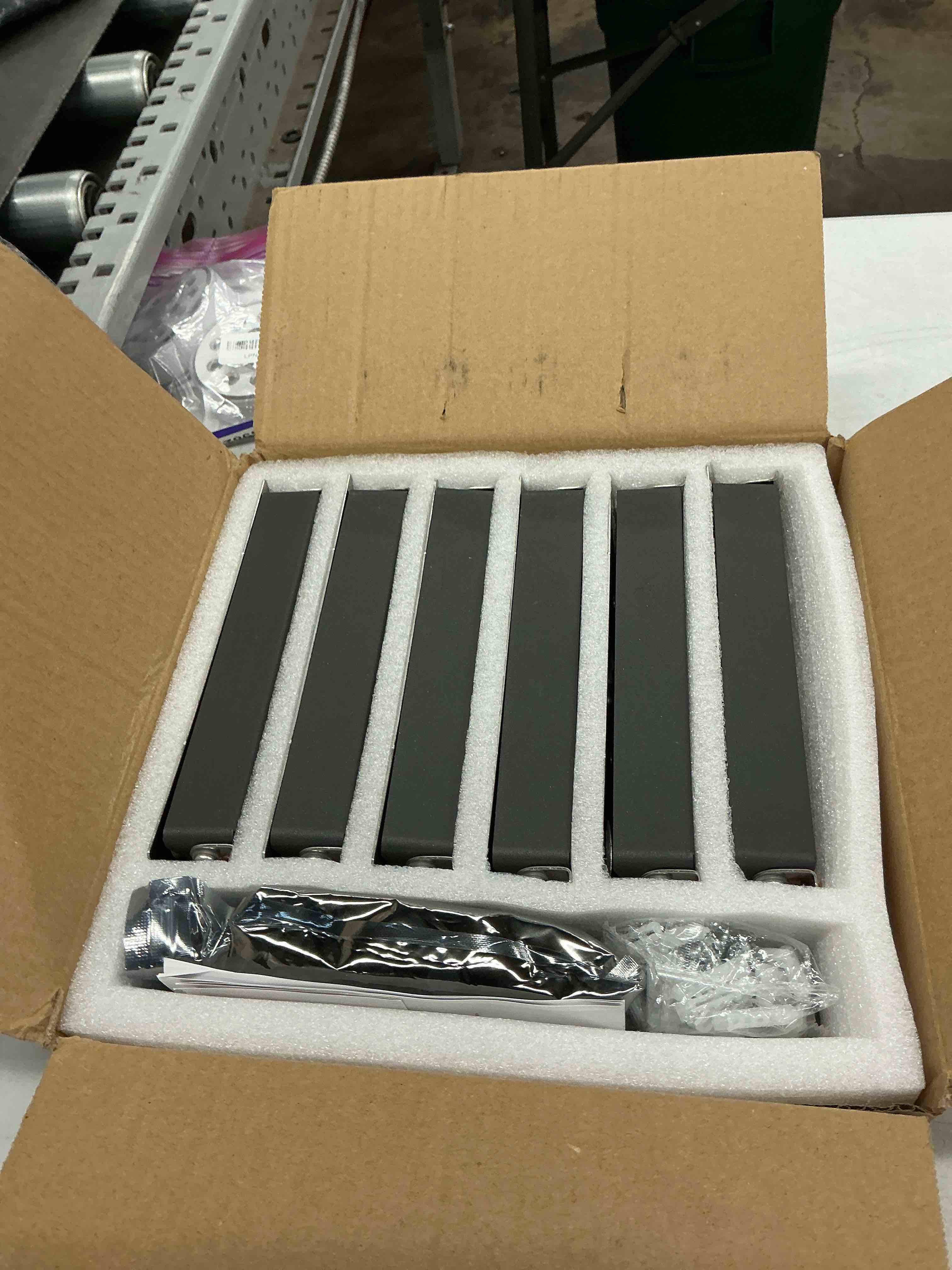 Condition photo showing Good Condition for sunvie 7 inch retaining wall lights 5w led hardscape lighting 12v-24v low voltage step lights 3000k warm white waterproof outdoor landscape lighting for patio walls stairs, 12-pack with connectors 7inch-12pack soft white(2700k)