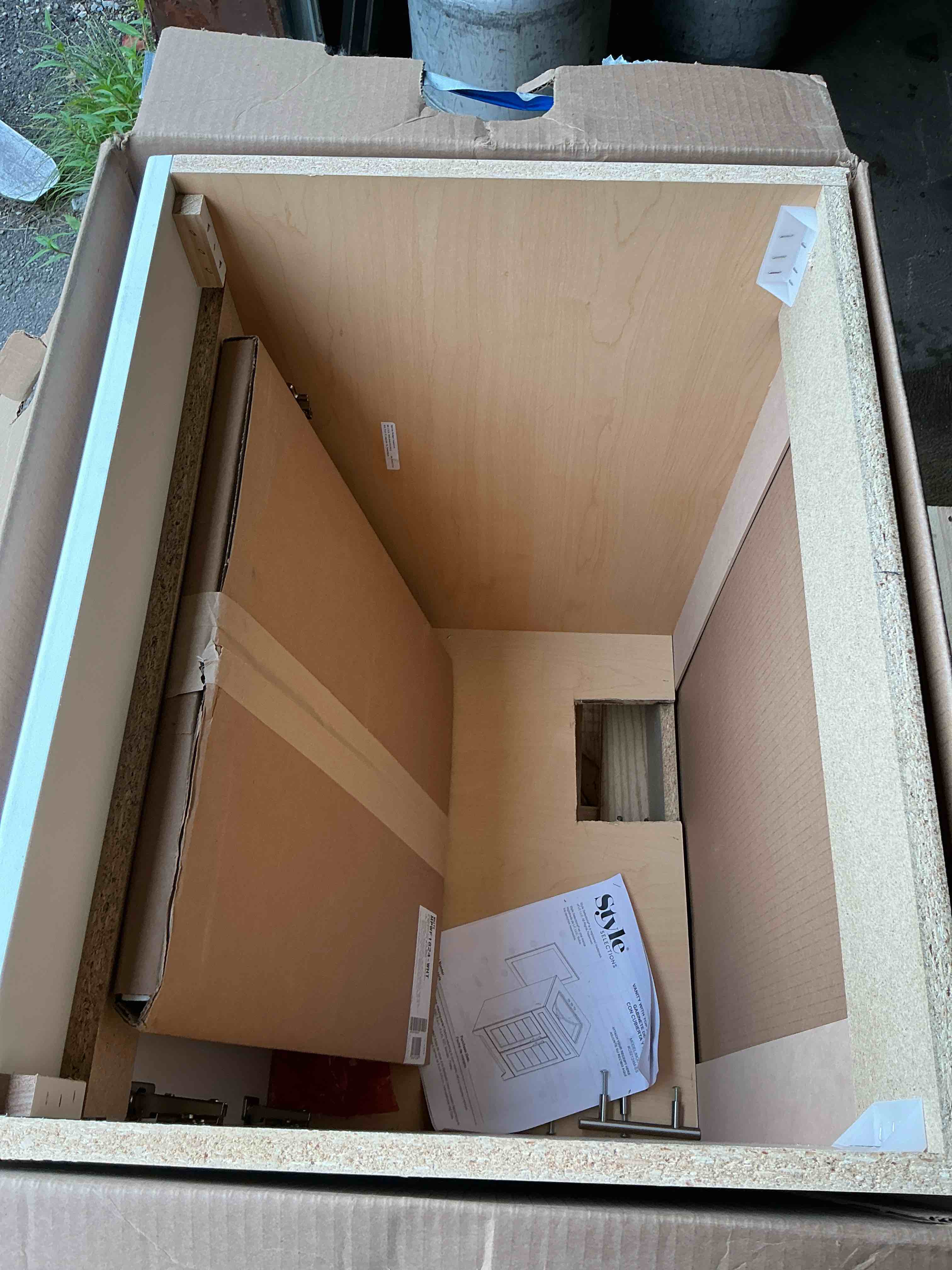 https://s3.amazonaws.com/lotting-images-prod/EmanualPiazza/RED5225591_1752666466759.jpeg
