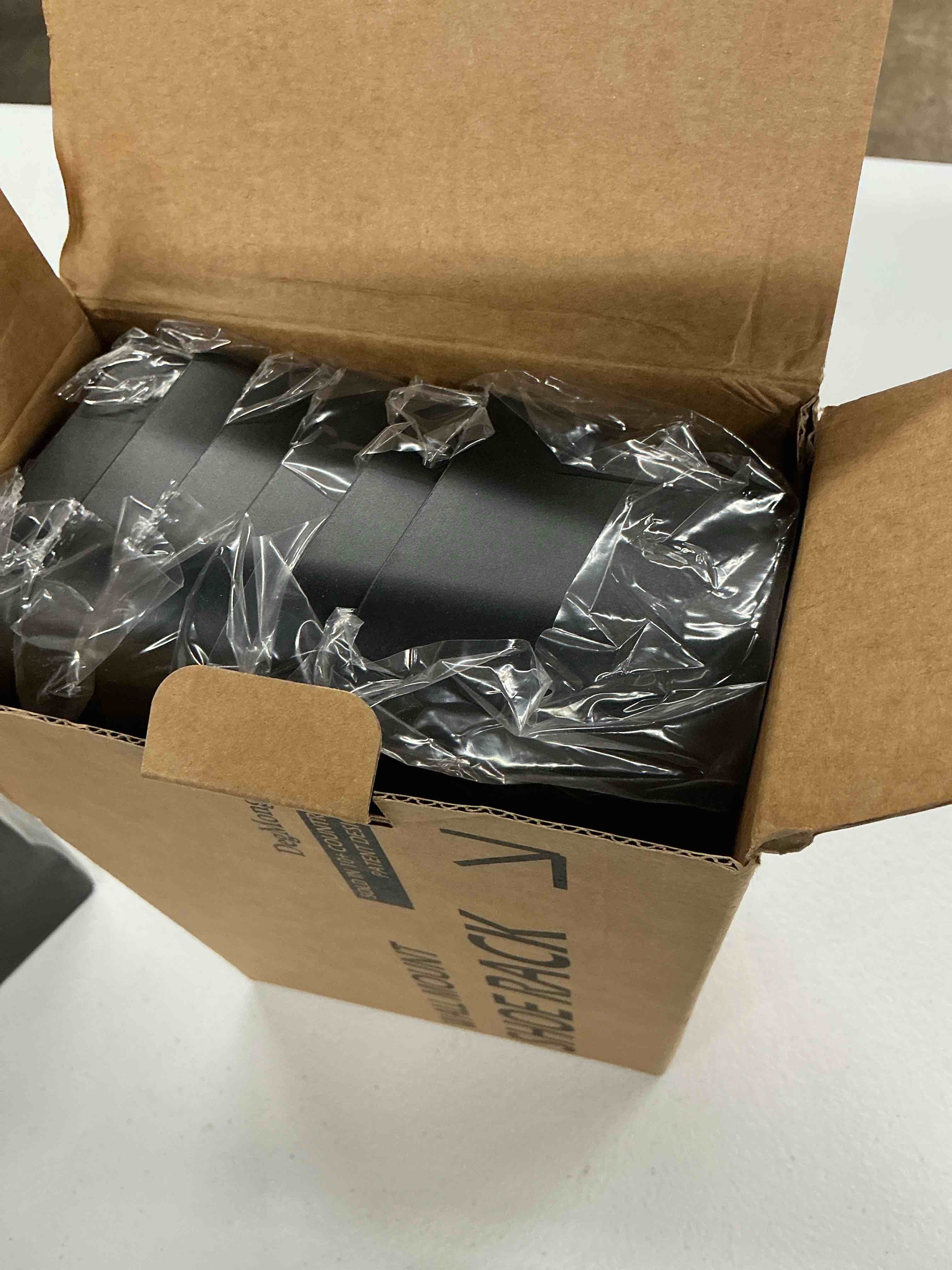 https://s3.amazonaws.com/lotting-images-prod/EmanualPiazza/RED6373330_1782227005553.jpeg