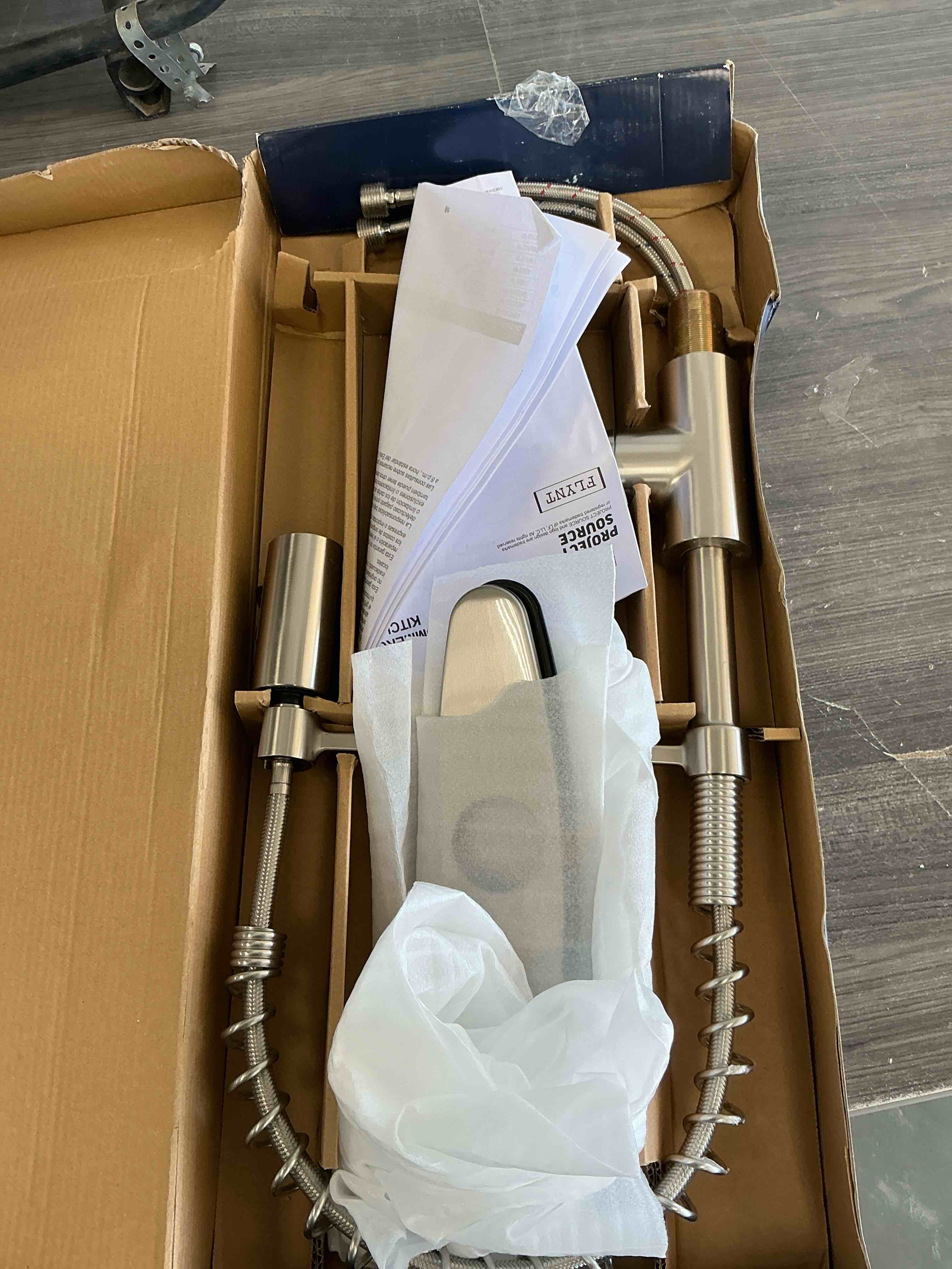 https://s3.amazonaws.com/lotting-images-prod/EmanualPiazza/RED6801760_1754760907409.jpeg