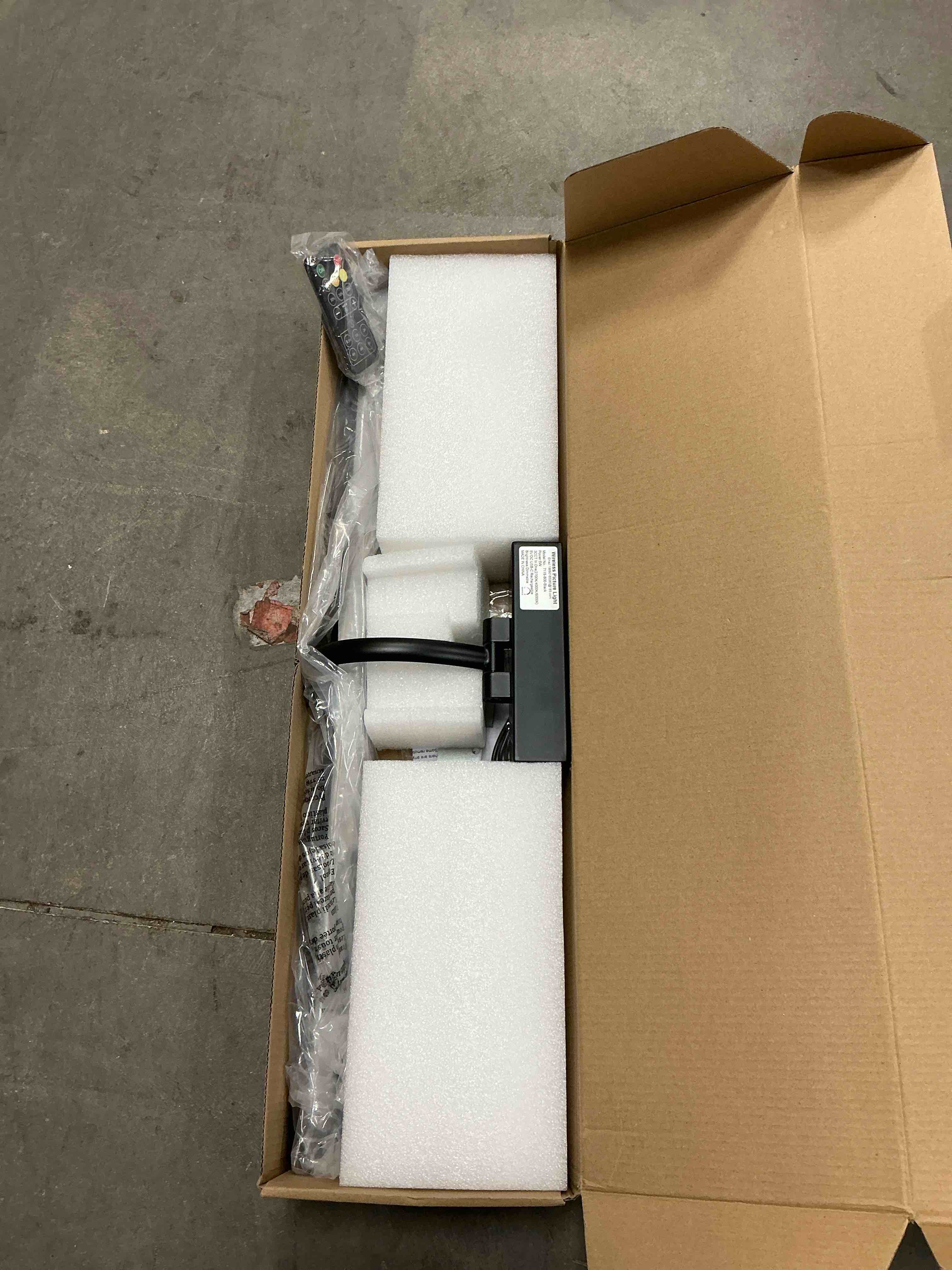 https://s3.amazonaws.com/lotting-images-prod/EmanualPiazza/RED6802048_1754398211958.jpeg