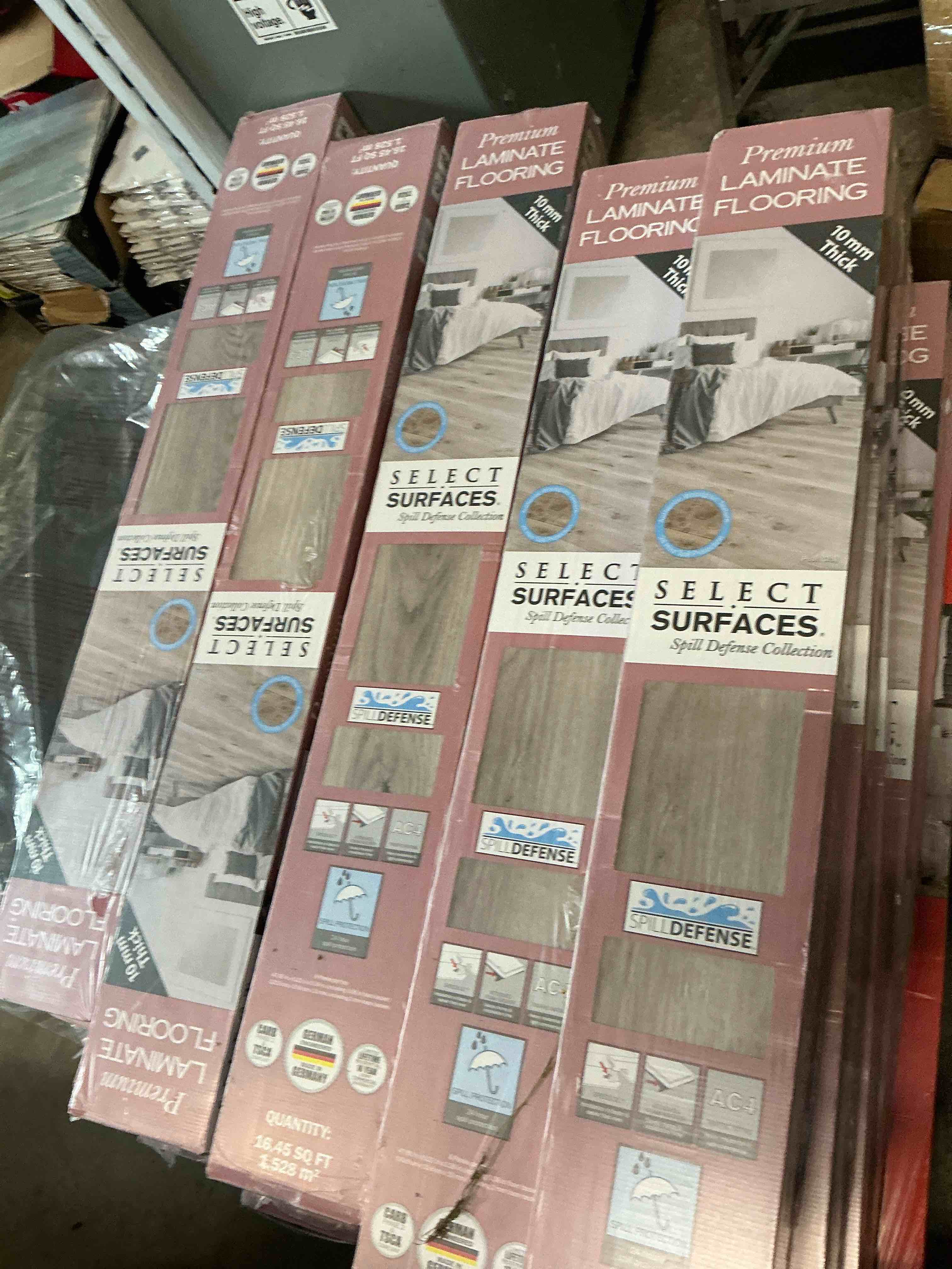 https://s3.amazonaws.com/lotting-images-prod/EmanualPiazza/RED6802654_1755799111648.jpeg