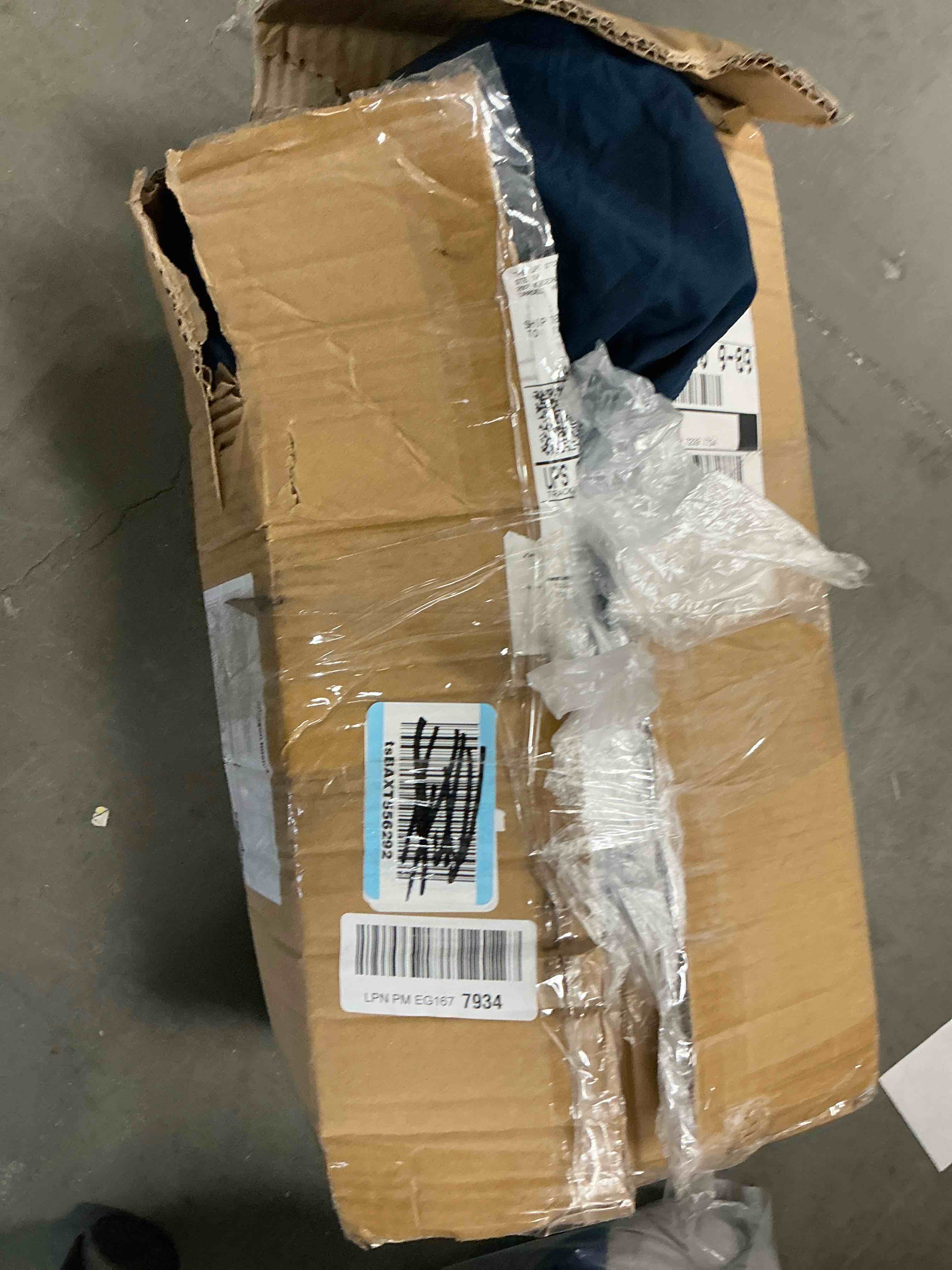 https://s3.amazonaws.com/lotting-images-prod/EmanualPiazza/RED6802657_1755637465948.jpeg