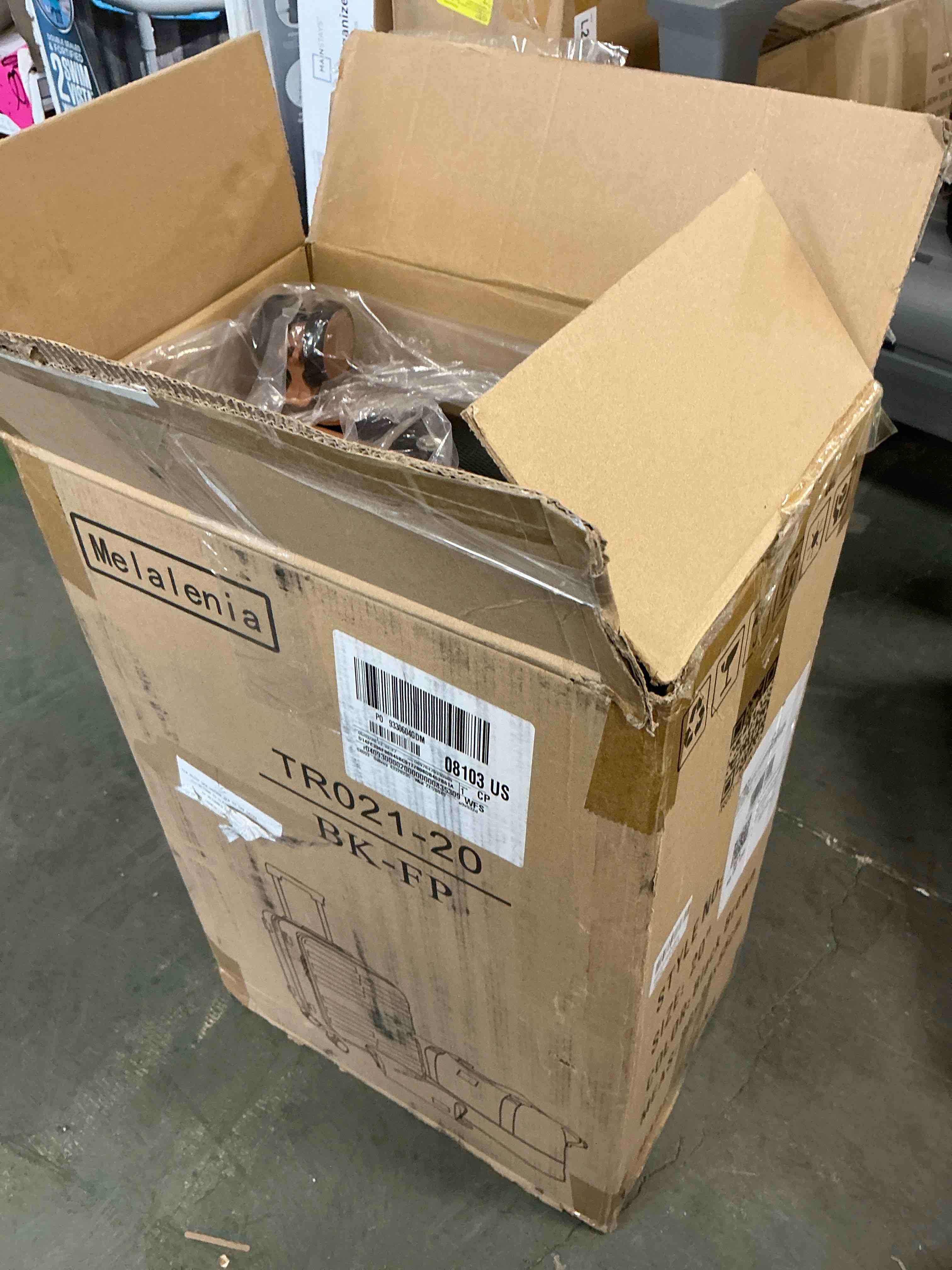 https://s3.amazonaws.com/lotting-images-prod/EmanualPiazza/RED6802660_1755636860256.jpeg