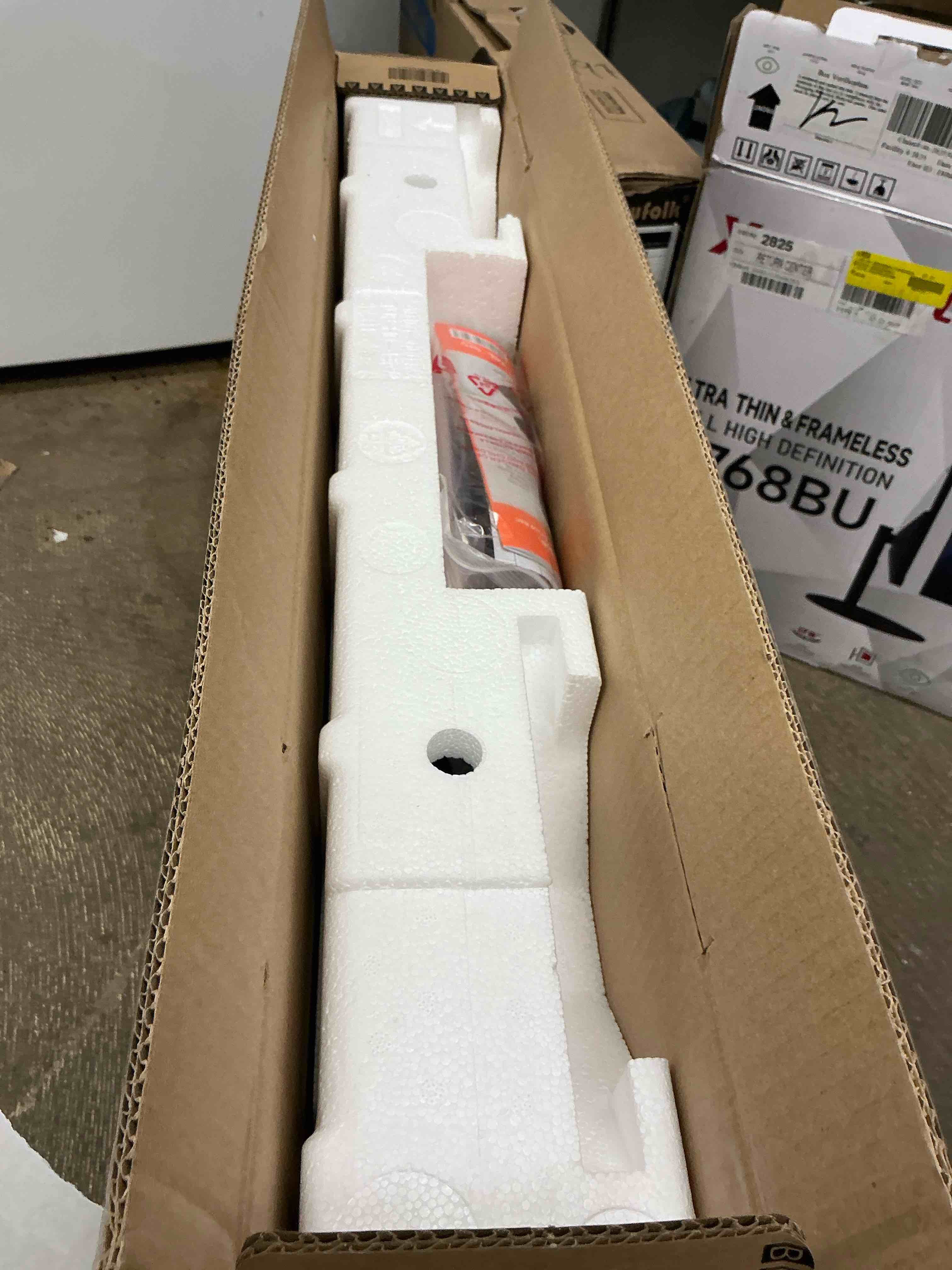 https://s3.amazonaws.com/lotting-images-prod/EmanualPiazza/RED6802791_1757362297456.jpeg