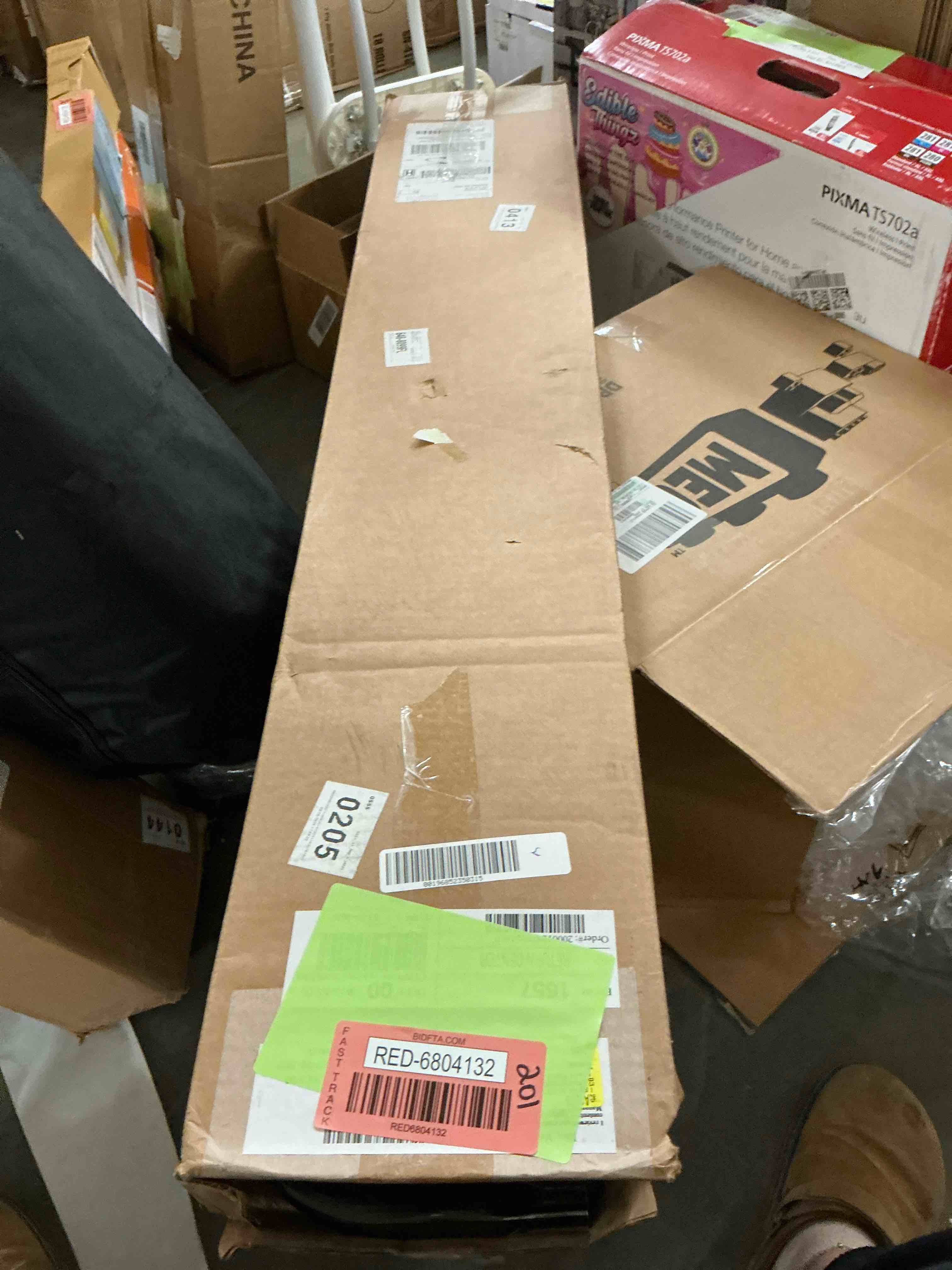 https://s3.amazonaws.com/lotting-images-prod/EmanualPiazza/RED6804132_1744907777905.jpeg