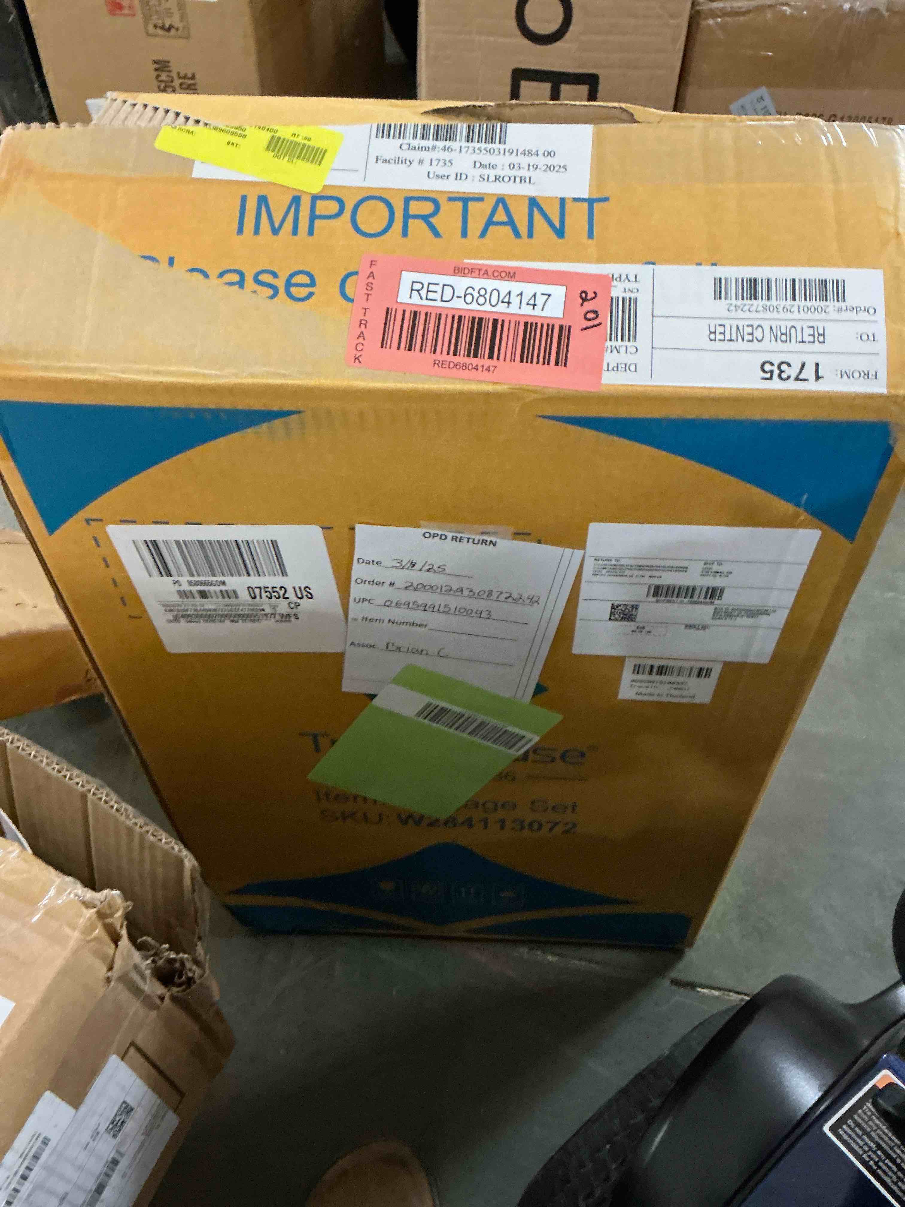 https://s3.amazonaws.com/lotting-images-prod/EmanualPiazza/RED6804147_1744906765674.jpeg