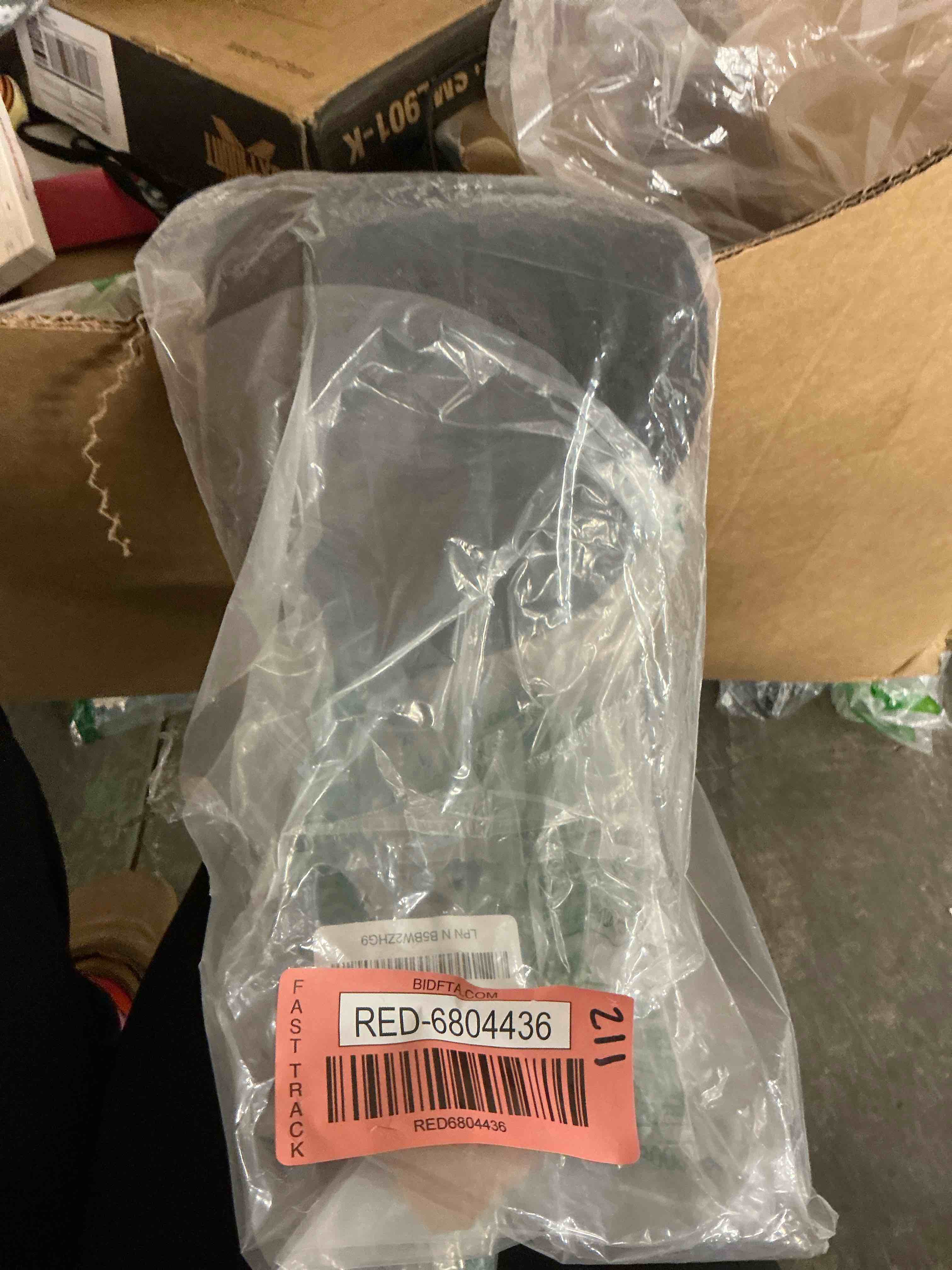 https://s3.amazonaws.com/lotting-images-prod/EmanualPiazza/RED6804436_1745259570538.jpeg