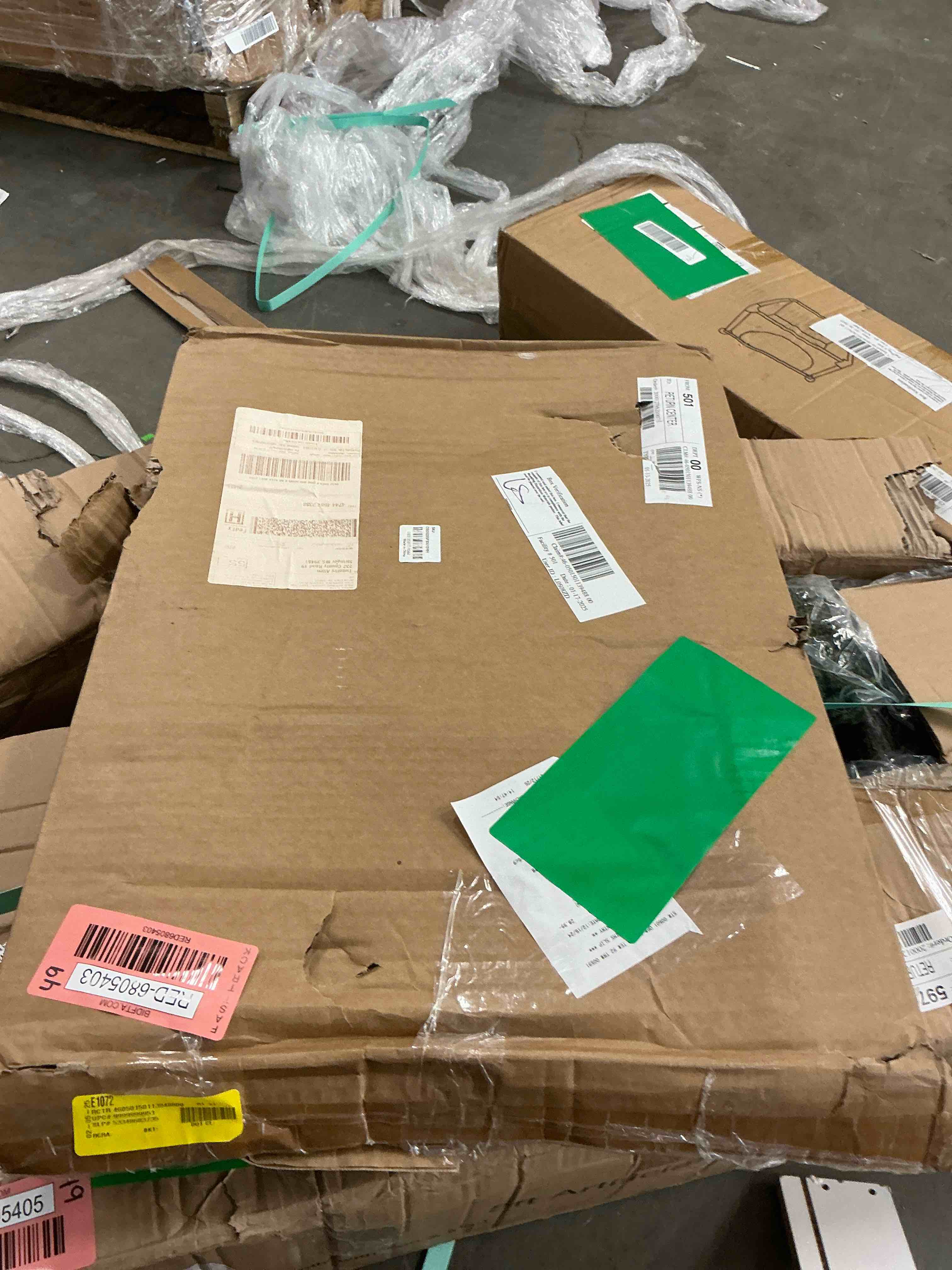 https://s3.amazonaws.com/lotting-images-prod/EmanualPiazza/RED6805403_1741027061931.jpeg