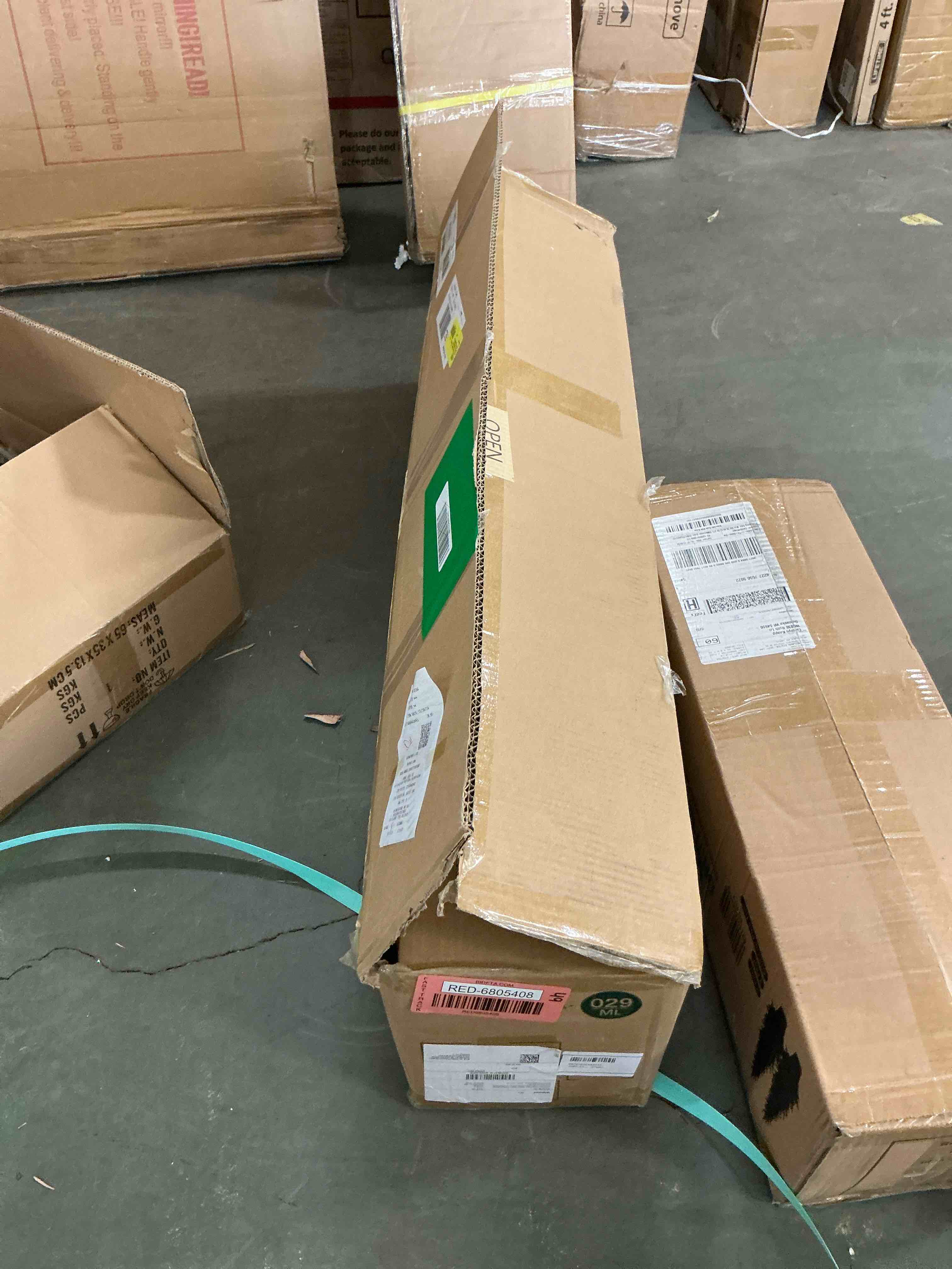 https://s3.amazonaws.com/lotting-images-prod/EmanualPiazza/RED6805408_1741026199240.jpeg