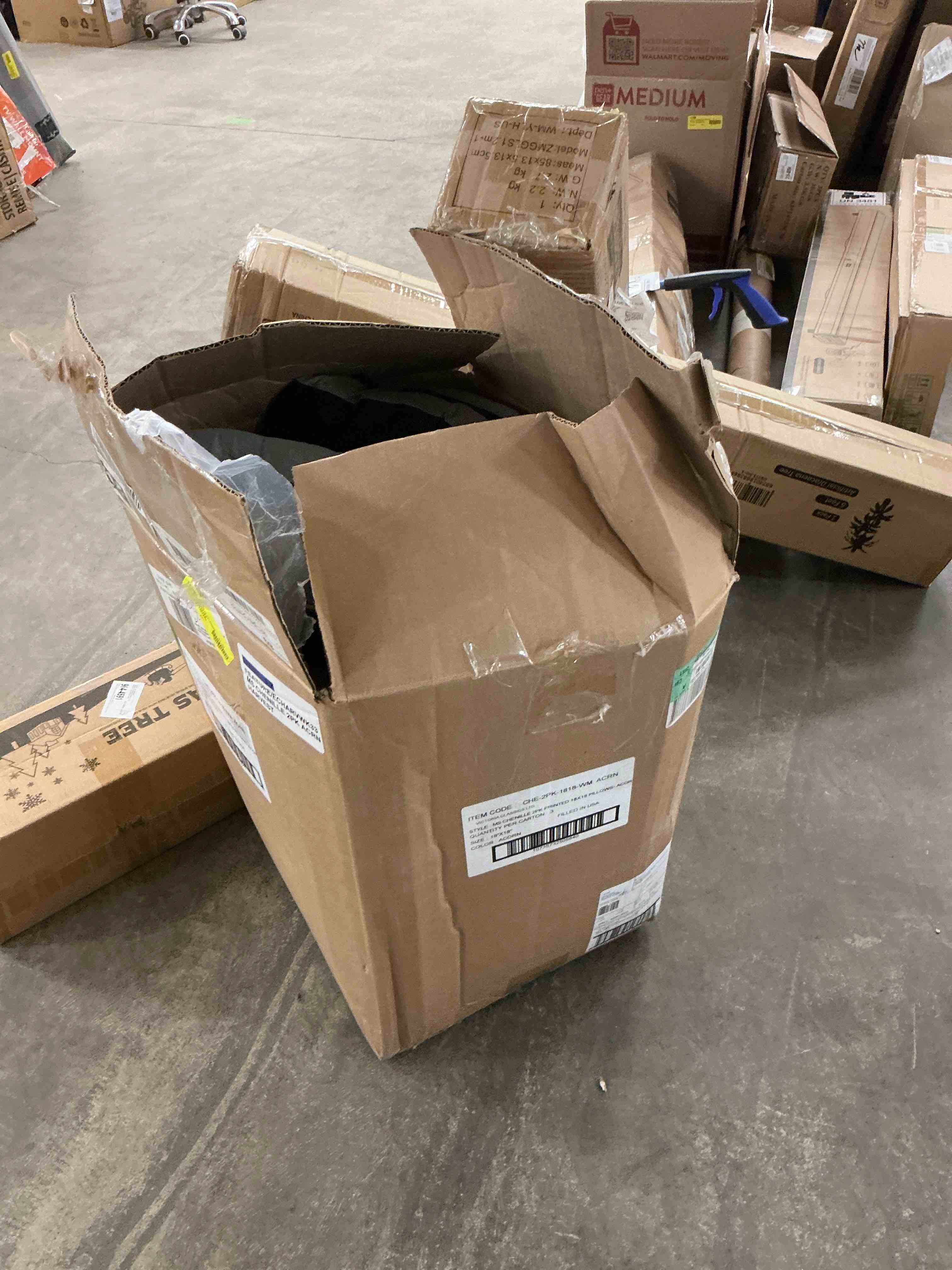 https://s3.amazonaws.com/lotting-images-prod/EmanualPiazza/RED6805943_1740759621470.jpeg