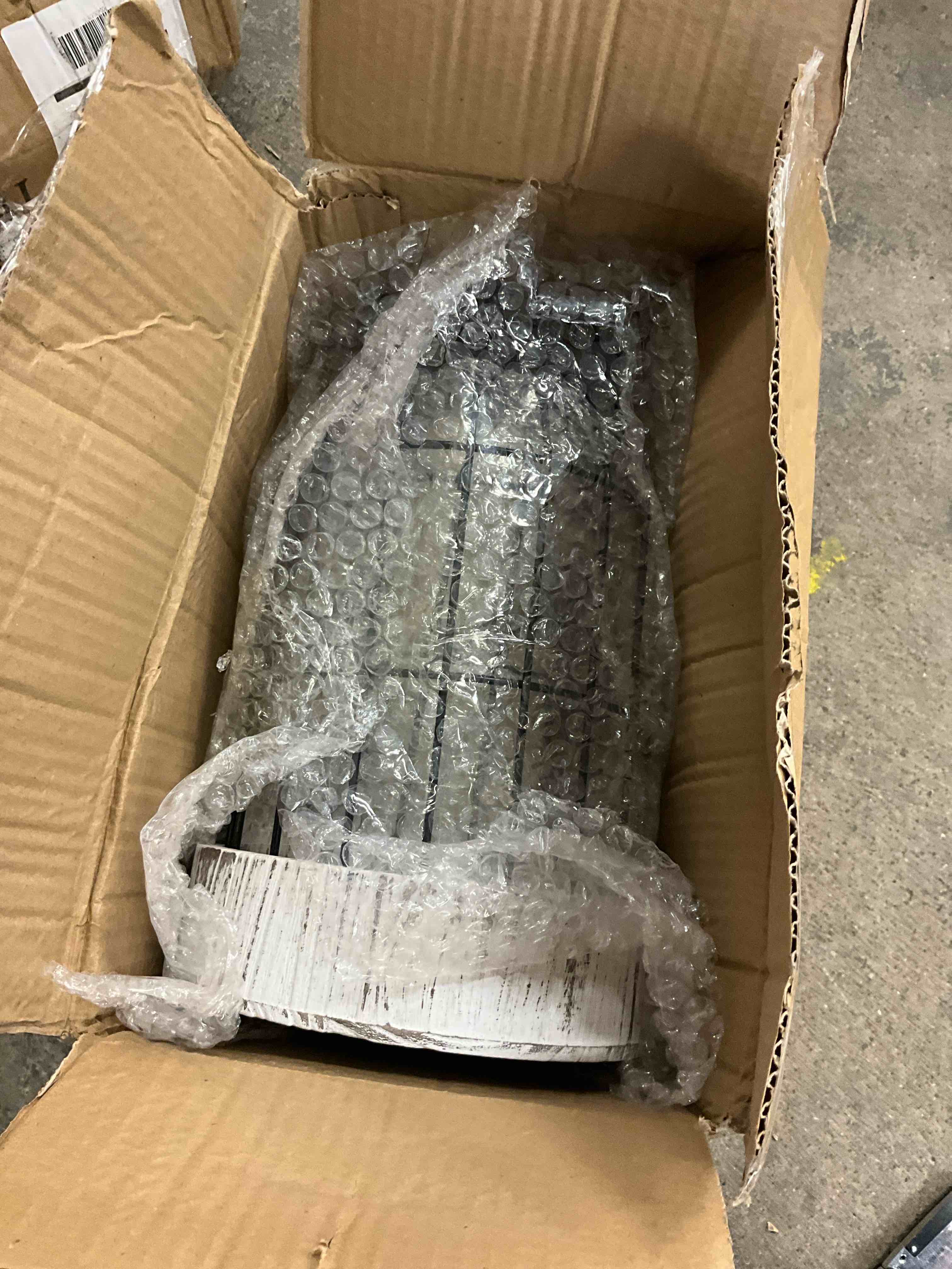 https://s3.amazonaws.com/lotting-images-prod/EmanualPiazza/RED6807525_1746628728350.jpeg