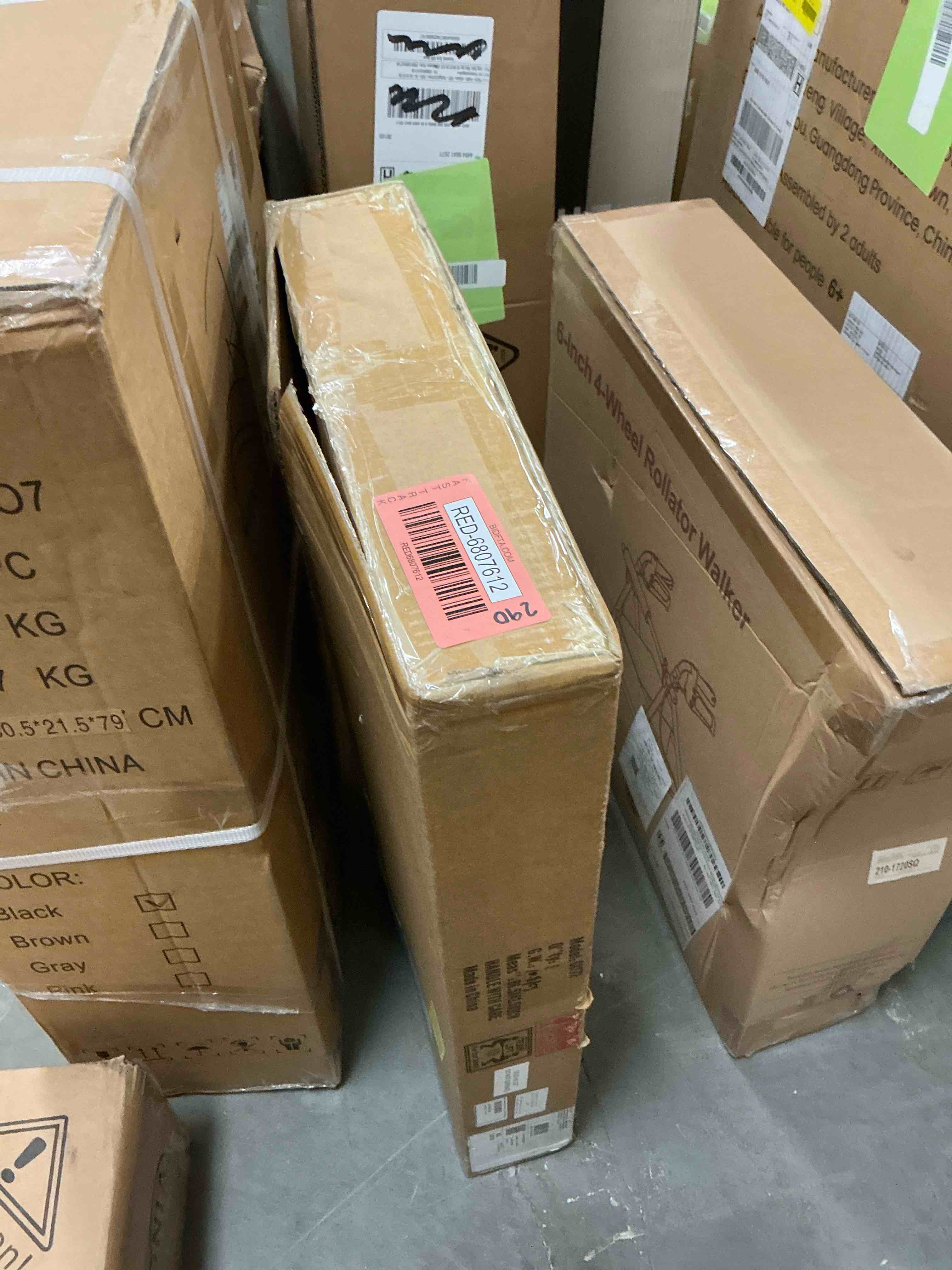 https://s3.amazonaws.com/lotting-images-prod/EmanualPiazza/RED6807612_1746713162536.jpeg