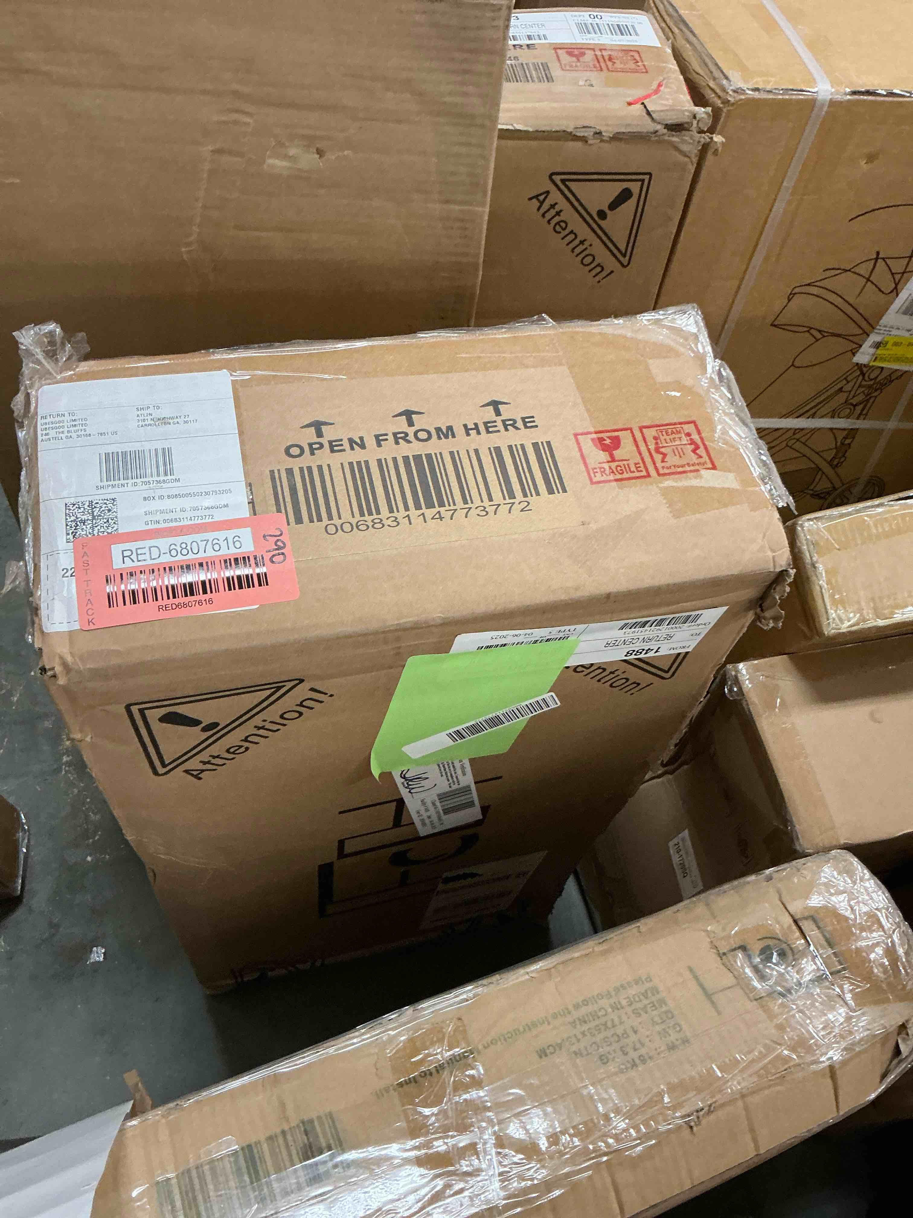 https://s3.amazonaws.com/lotting-images-prod/EmanualPiazza/RED6807616_1746712935203.jpeg