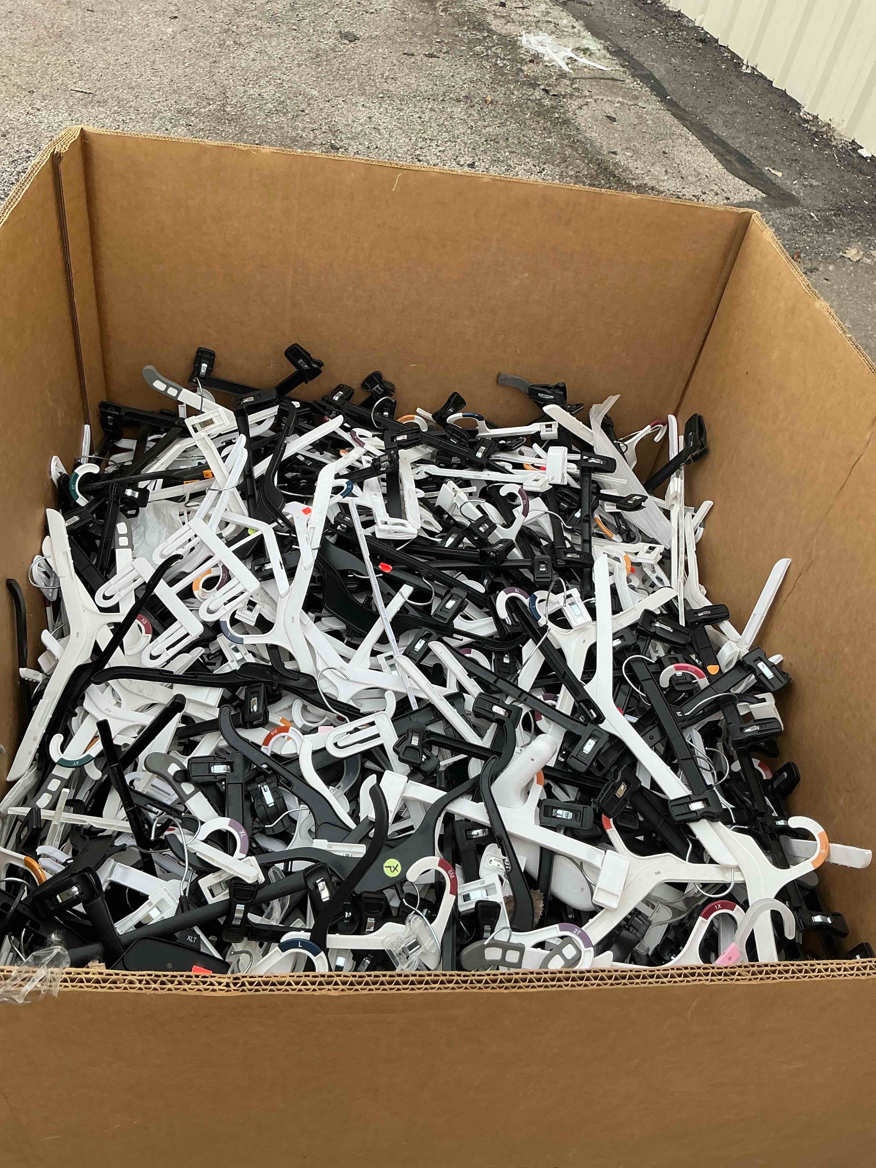 https://s3.amazonaws.com/lotting-images-prod/EmanualPiazza/RED6808755_1748549353220.jpeg