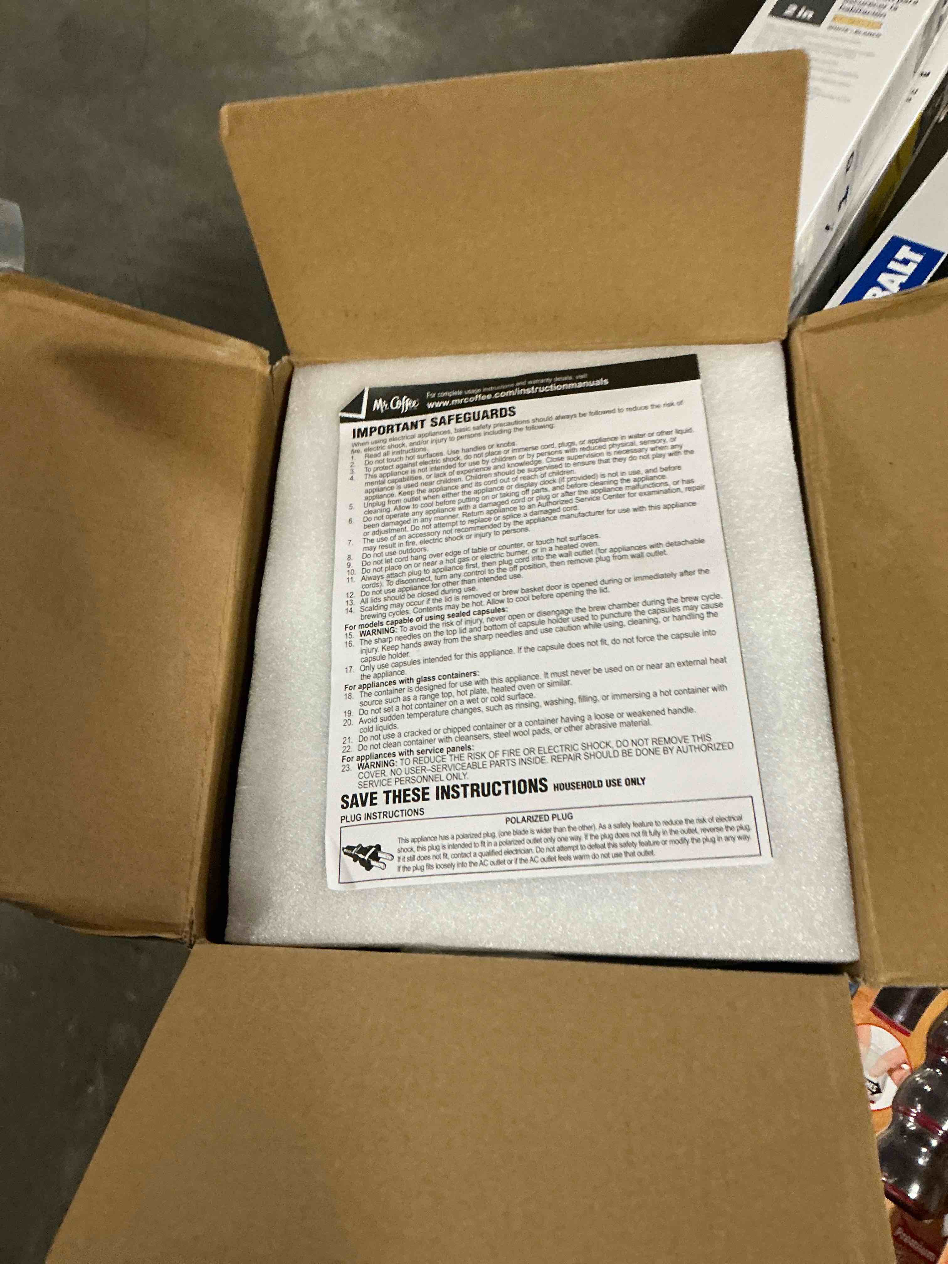 https://s3.amazonaws.com/lotting-images-prod/EmanualPiazza/RED6809190_1744111684810.jpeg