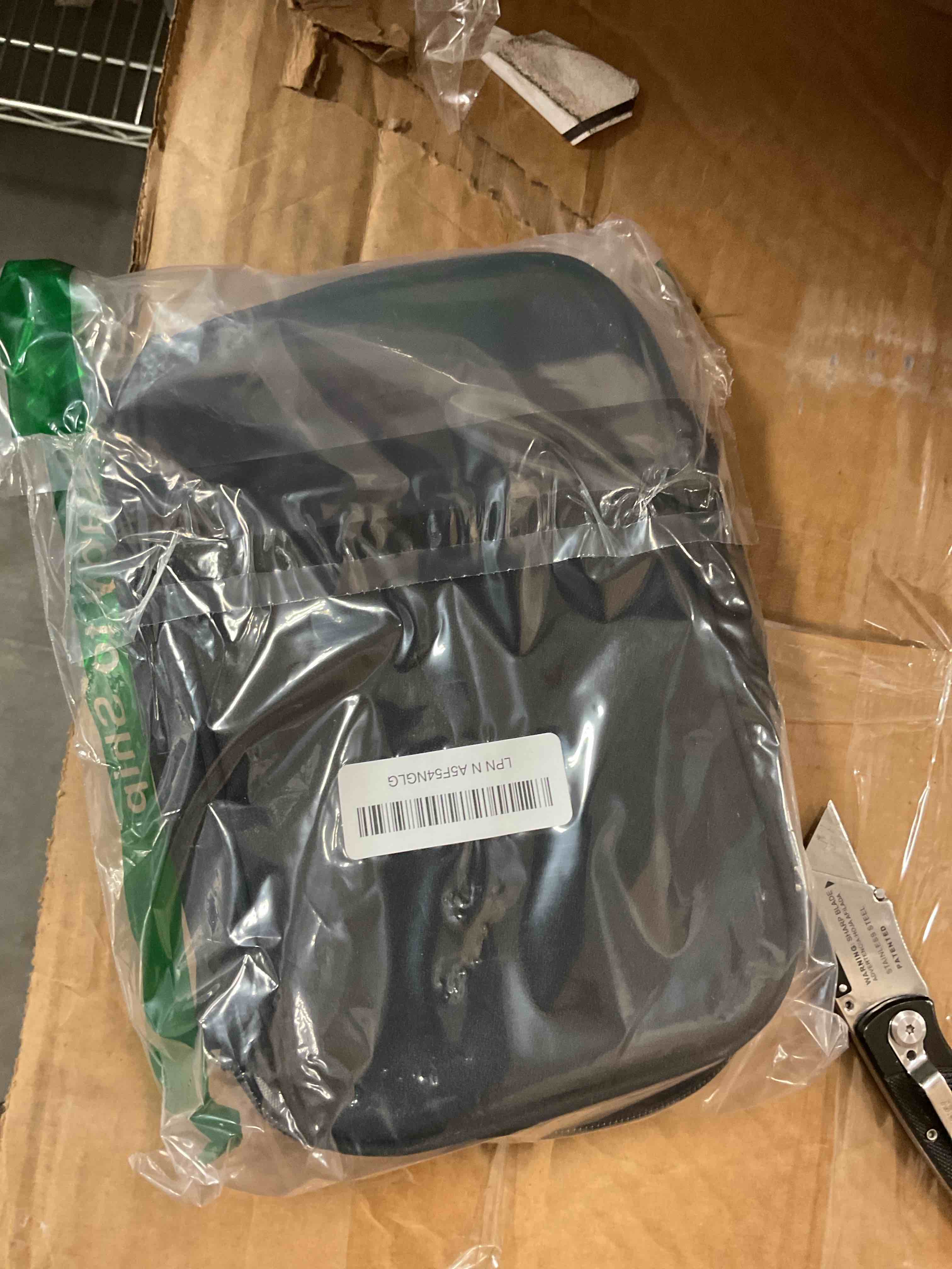 https://s3.amazonaws.com/lotting-images-prod/EmanualPiazza/RED6809404_1744298074889.jpeg