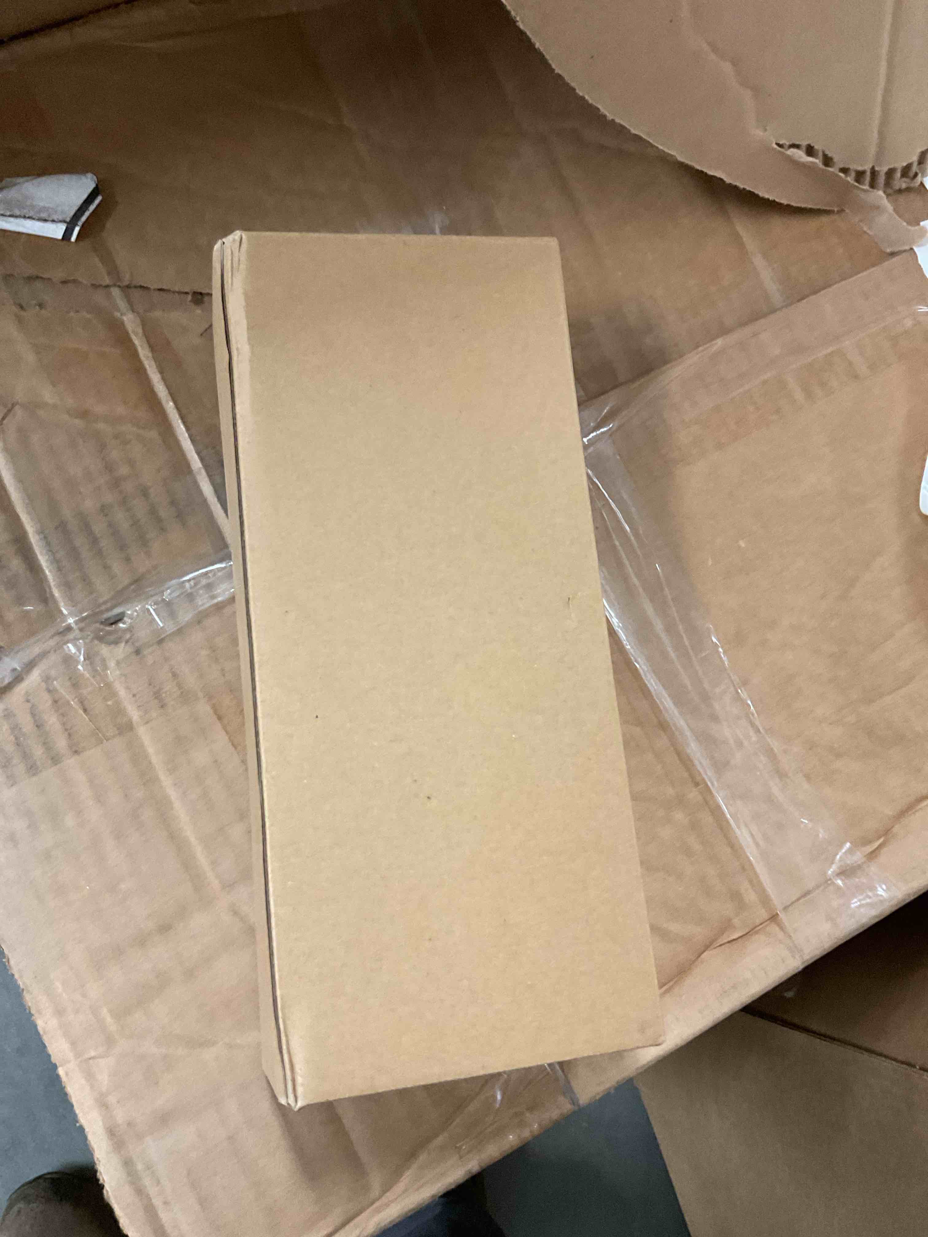 https://s3.amazonaws.com/lotting-images-prod/EmanualPiazza/RED6809407_1744298446046.jpeg