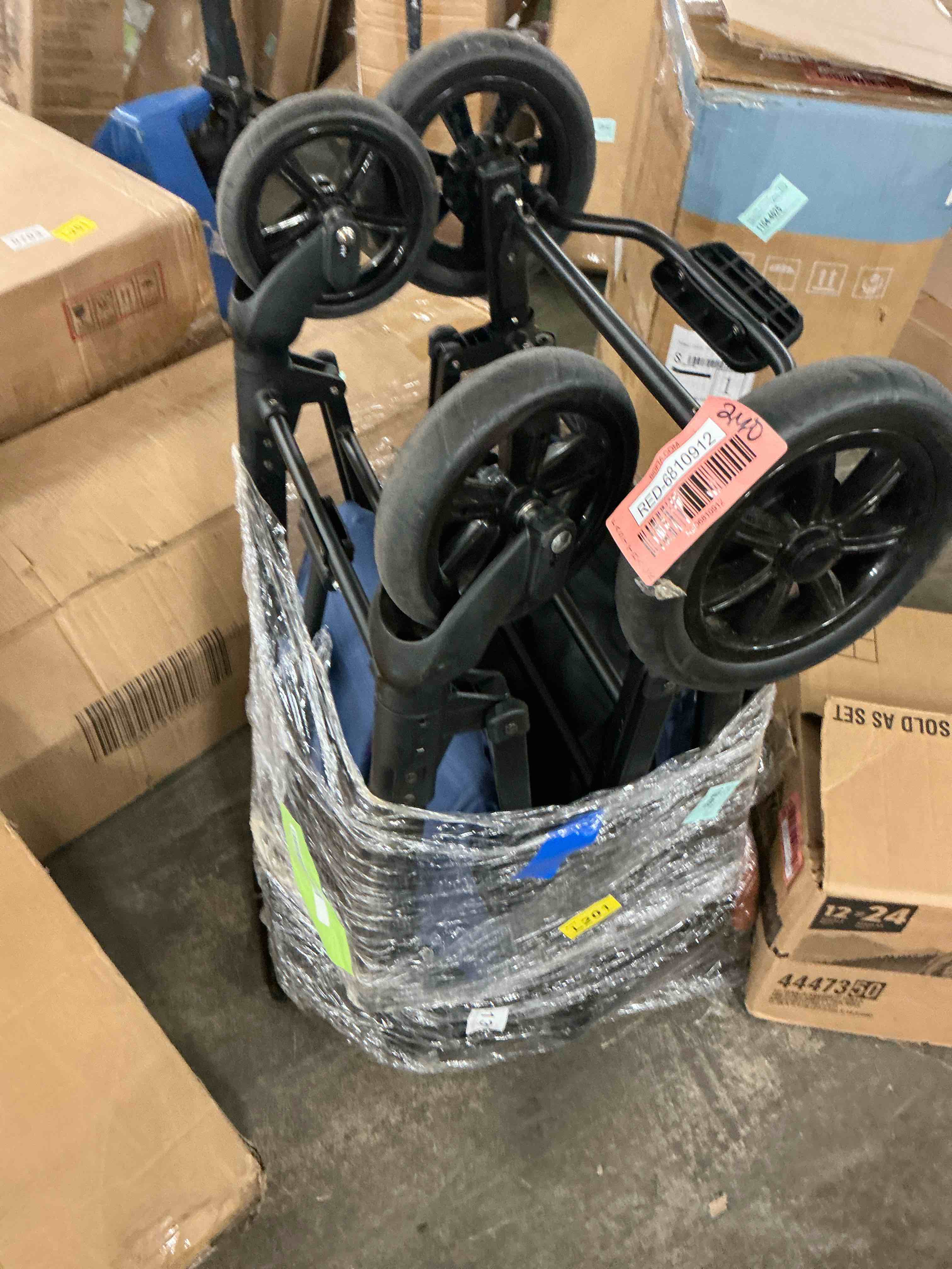 https://s3.amazonaws.com/lotting-images-prod/EmanualPiazza/RED6810912_1745613923996.jpeg
