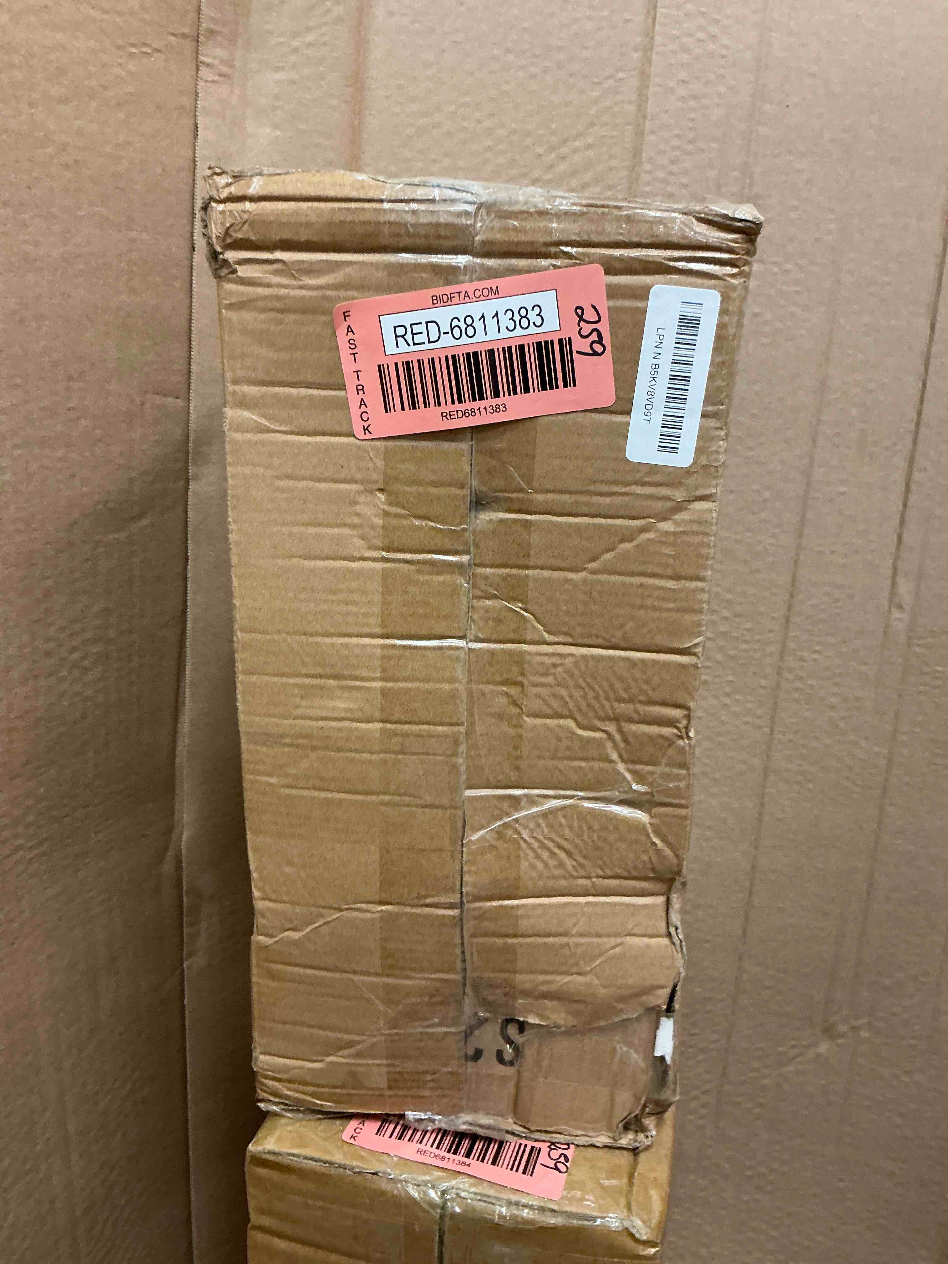 https://s3.amazonaws.com/lotting-images-prod/EmanualPiazza/RED6811383_1746044249865.jpeg