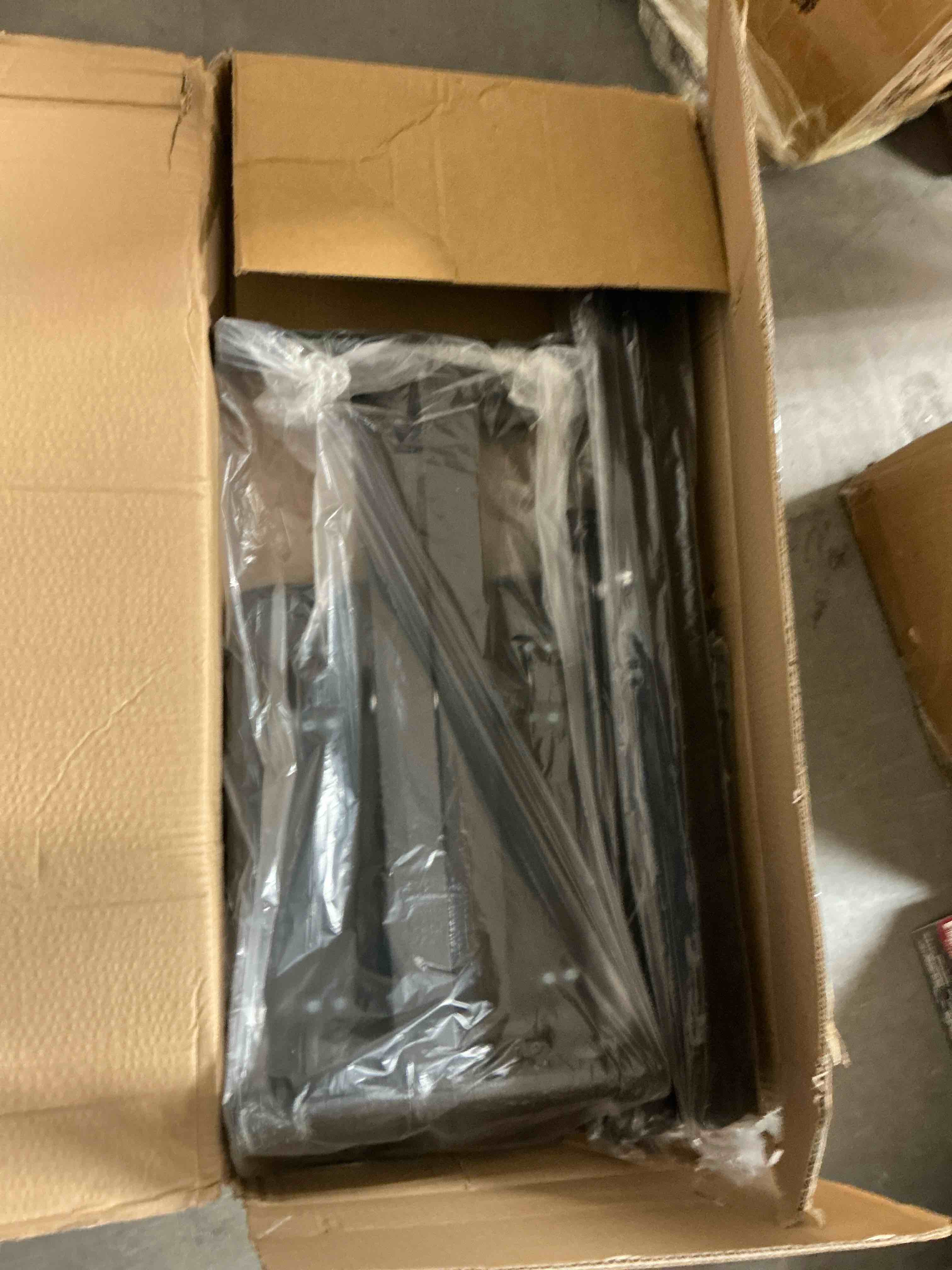 https://s3.amazonaws.com/lotting-images-prod/EmanualPiazza/RED6813861_1747221016003.jpeg