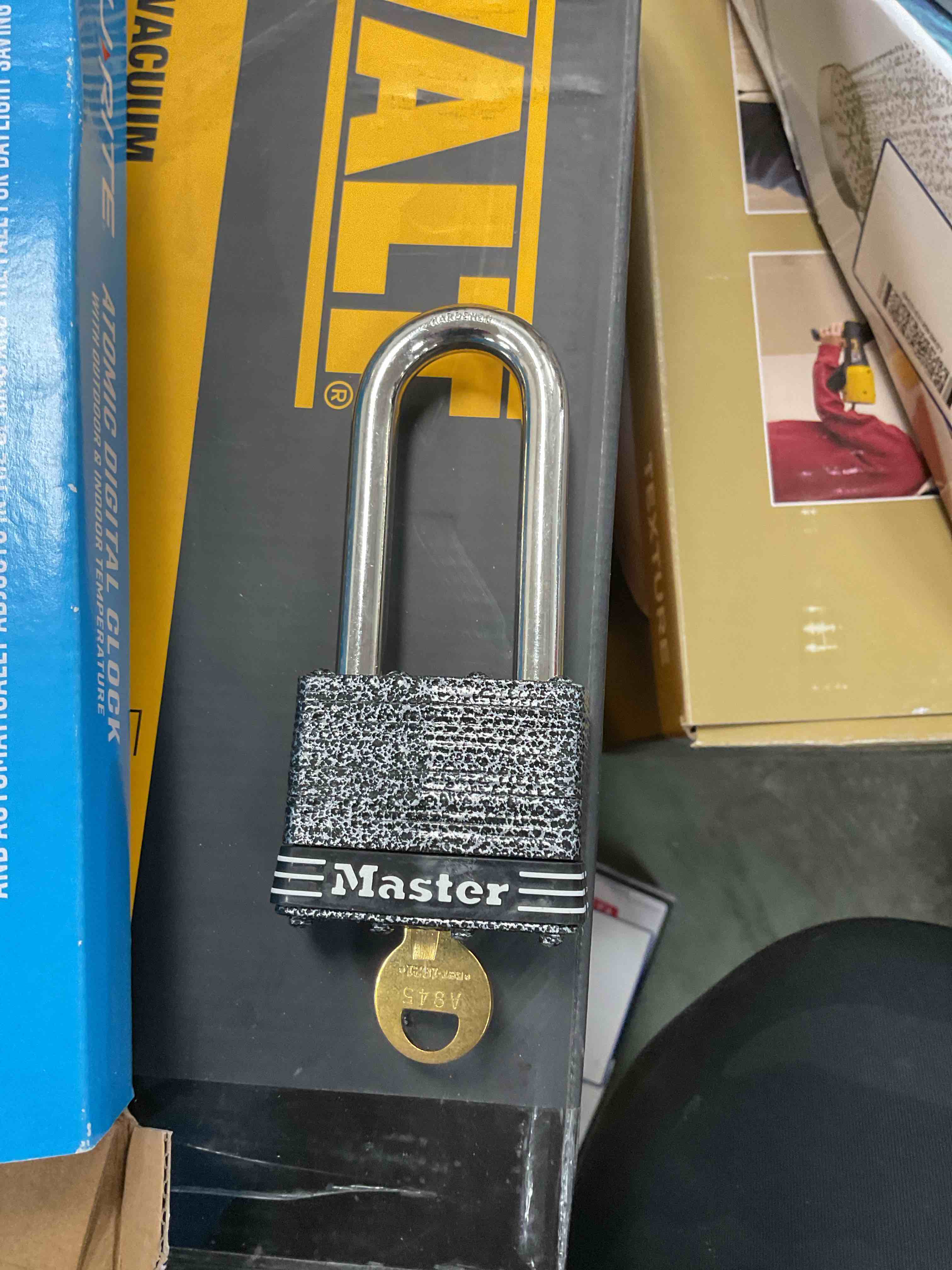 https://s3.amazonaws.com/lotting-images-prod/EmanualPiazza/RED6813982_1747320581486.jpeg