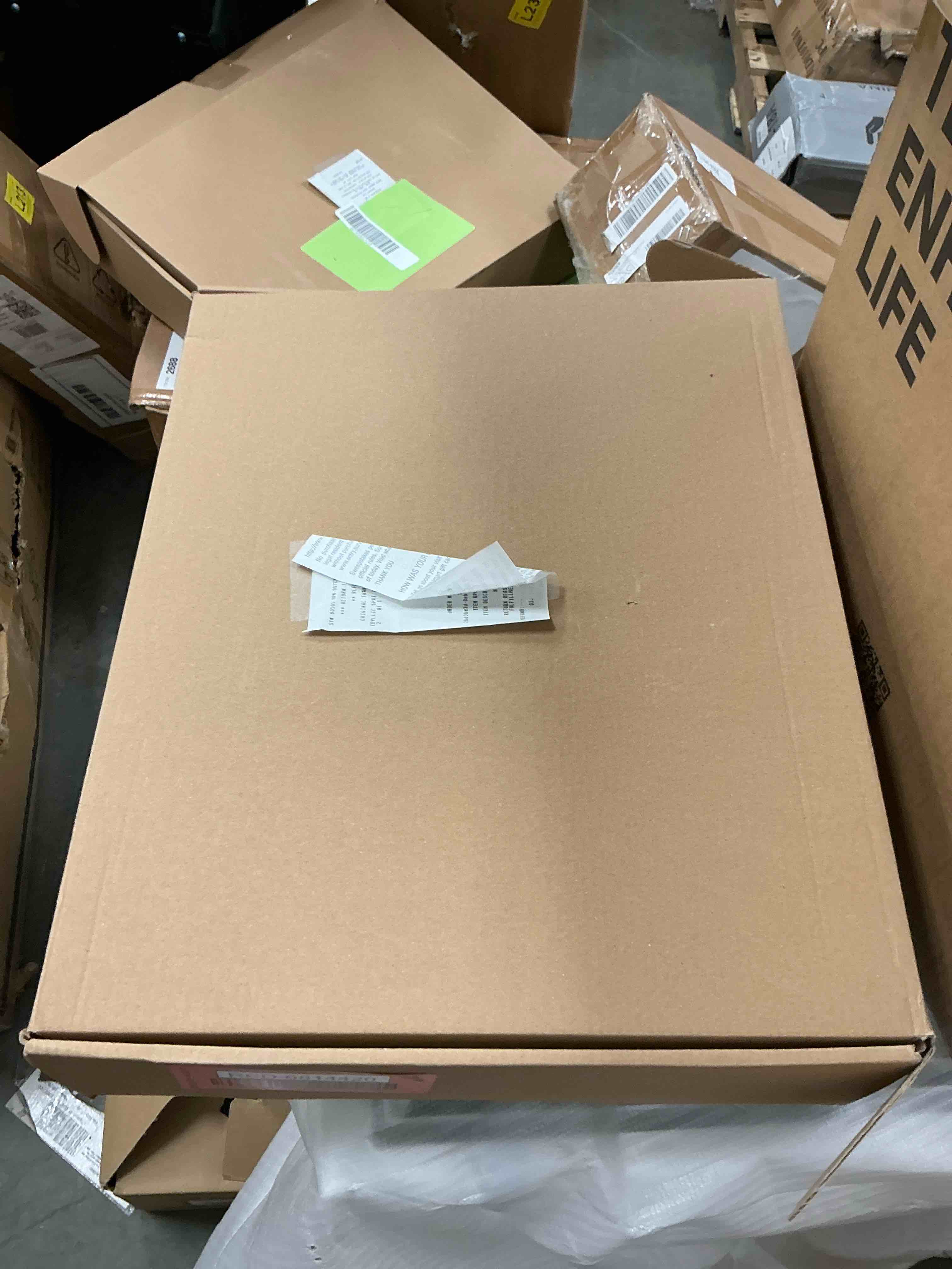 https://s3.amazonaws.com/lotting-images-prod/EmanualPiazza/RED6814420_1747492984652.jpeg