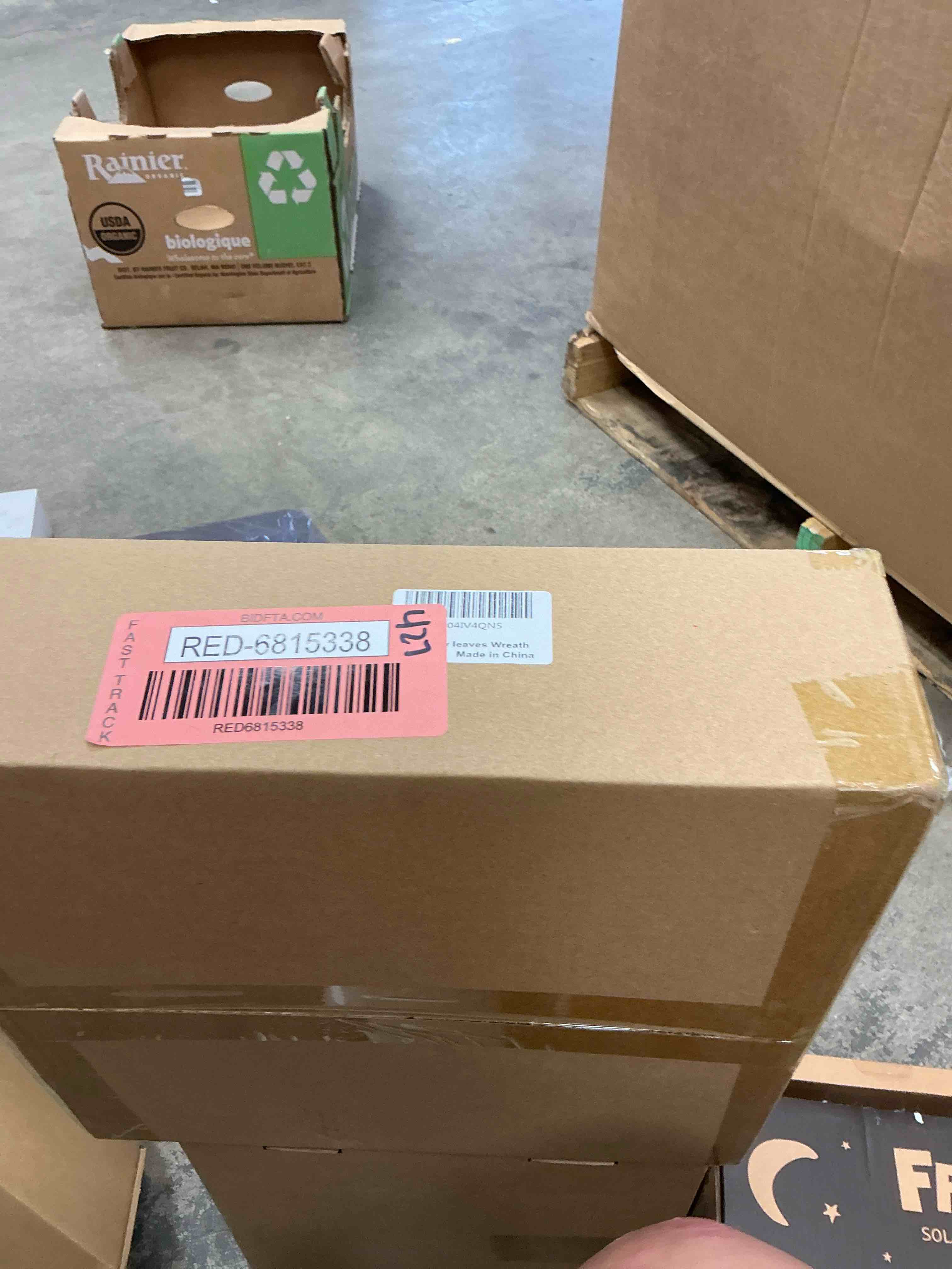 https://s3.amazonaws.com/lotting-images-prod/EmanualPiazza/RED6815338_1749052379551.jpeg