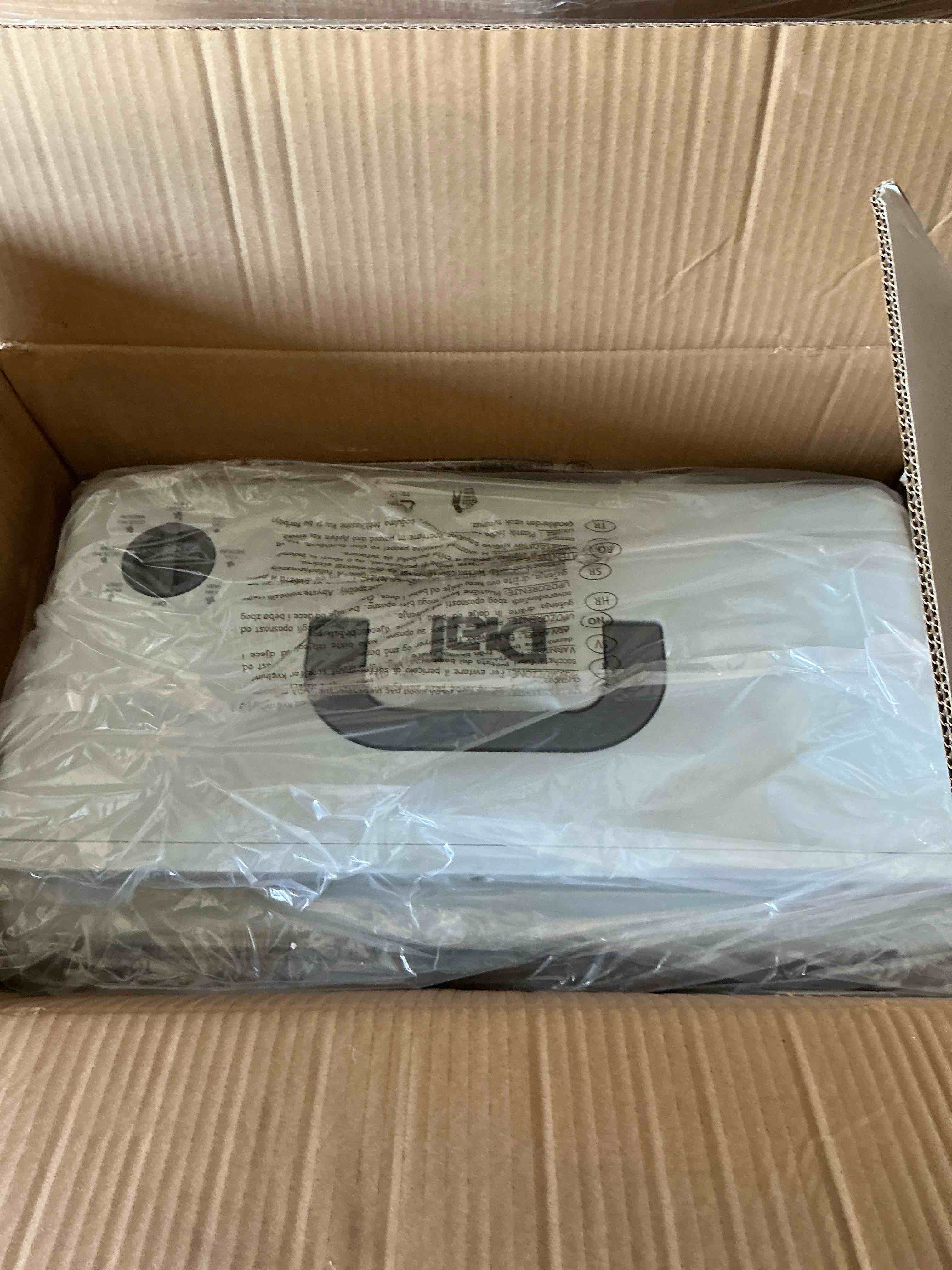 https://s3.amazonaws.com/lotting-images-prod/EmanualPiazza/RED6815567_1751129662800.jpeg