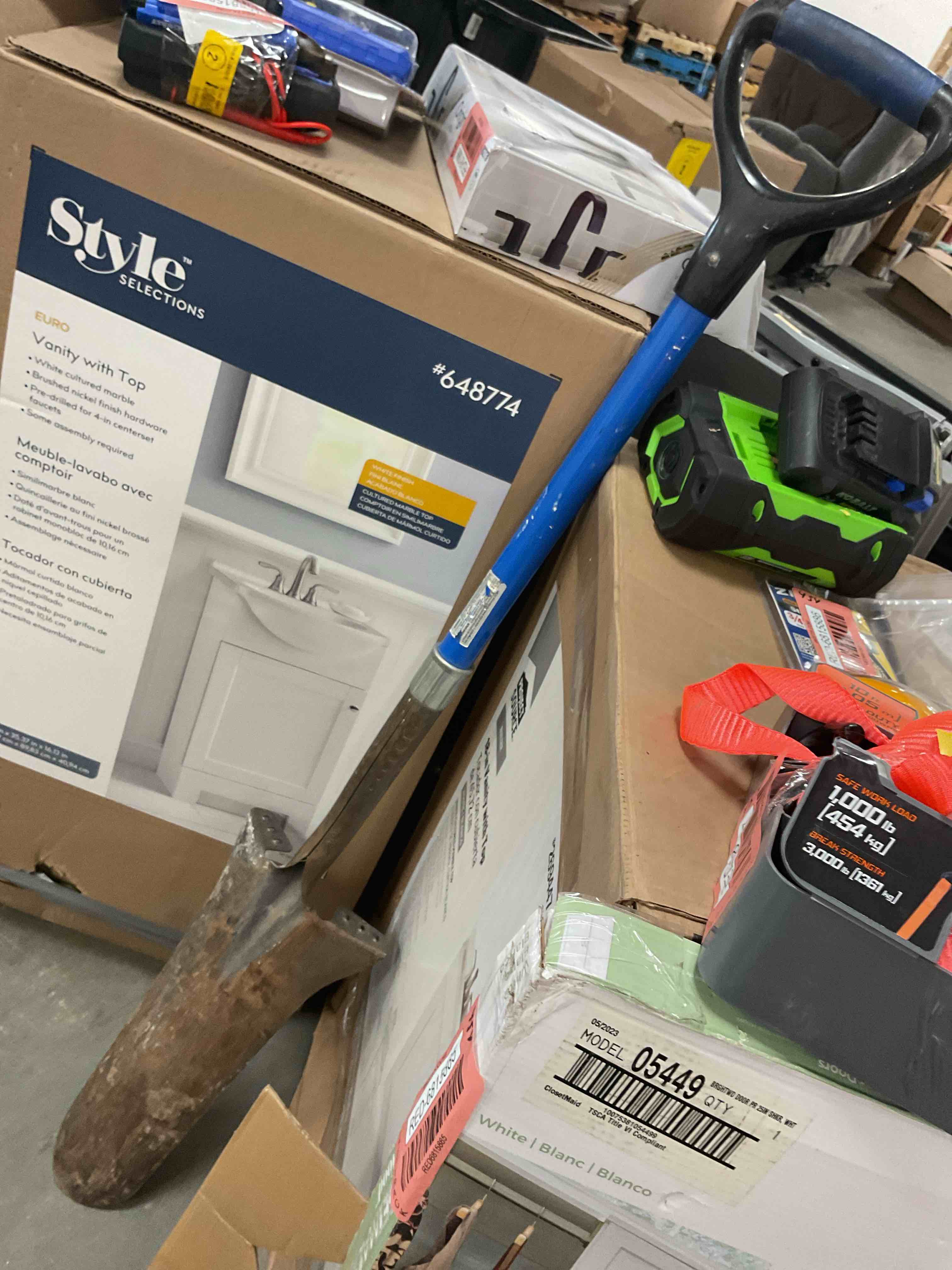 https://s3.amazonaws.com/lotting-images-prod/EmanualPiazza/RED6815888_1749581315991.jpeg
