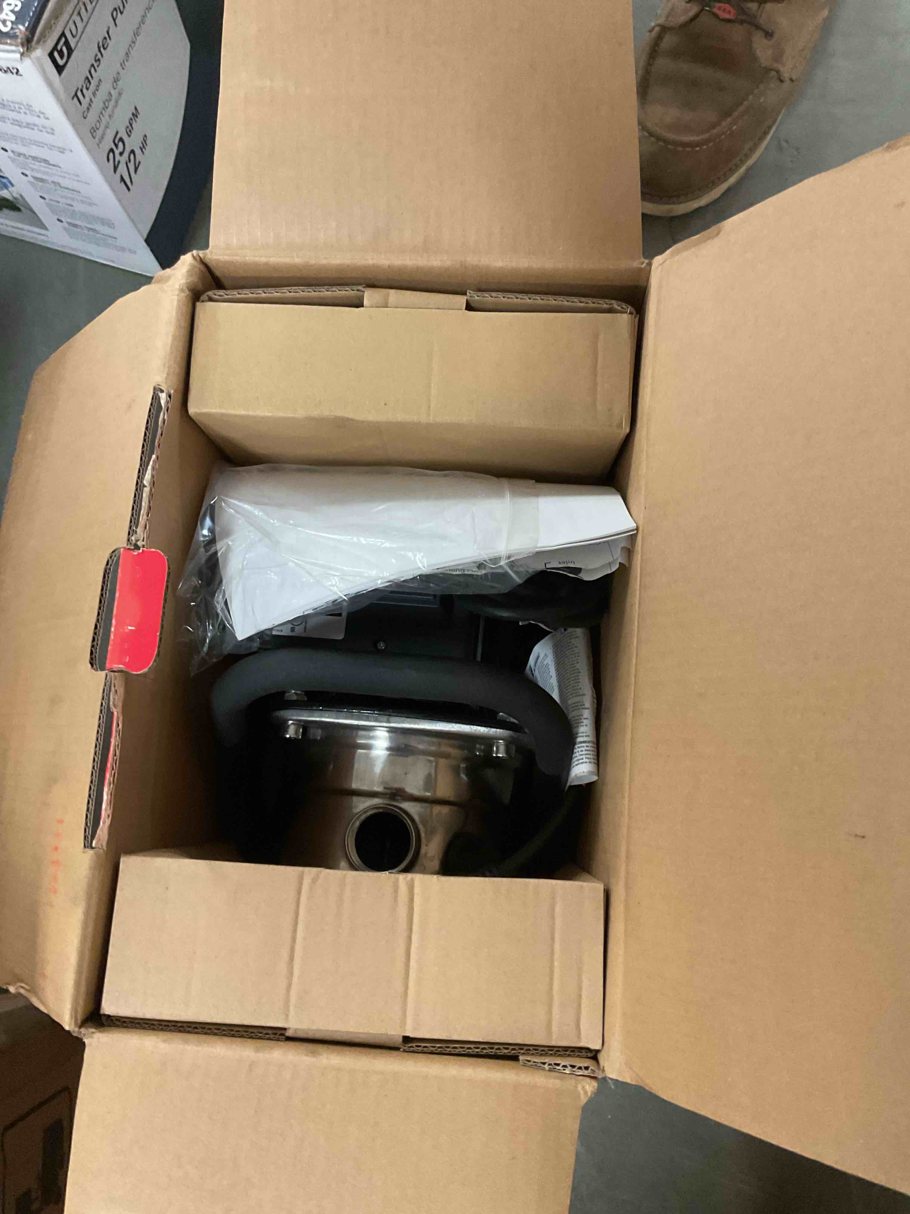 https://s3.amazonaws.com/lotting-images-prod/EmanualPiazza/RED6815894_1749582075317.jpeg