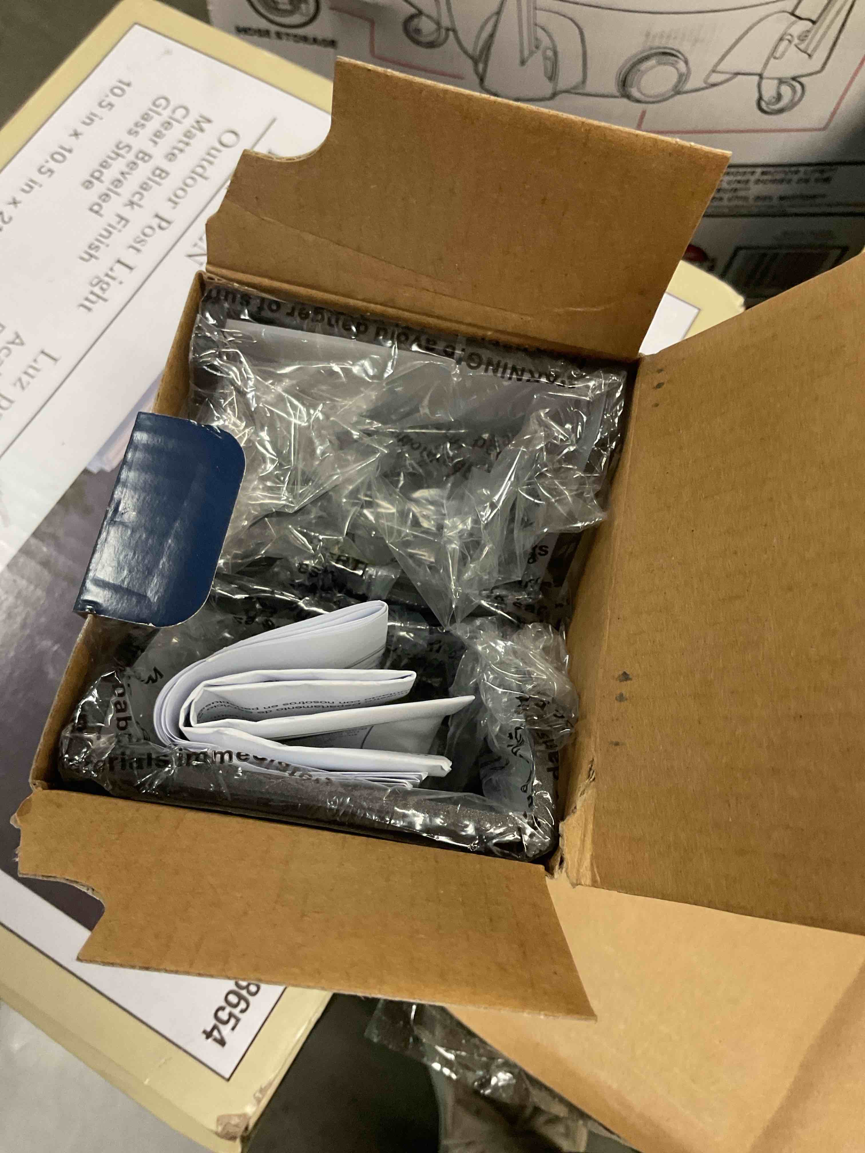 https://s3.amazonaws.com/lotting-images-prod/EmanualPiazza/RED6815903_1749583128091.jpeg