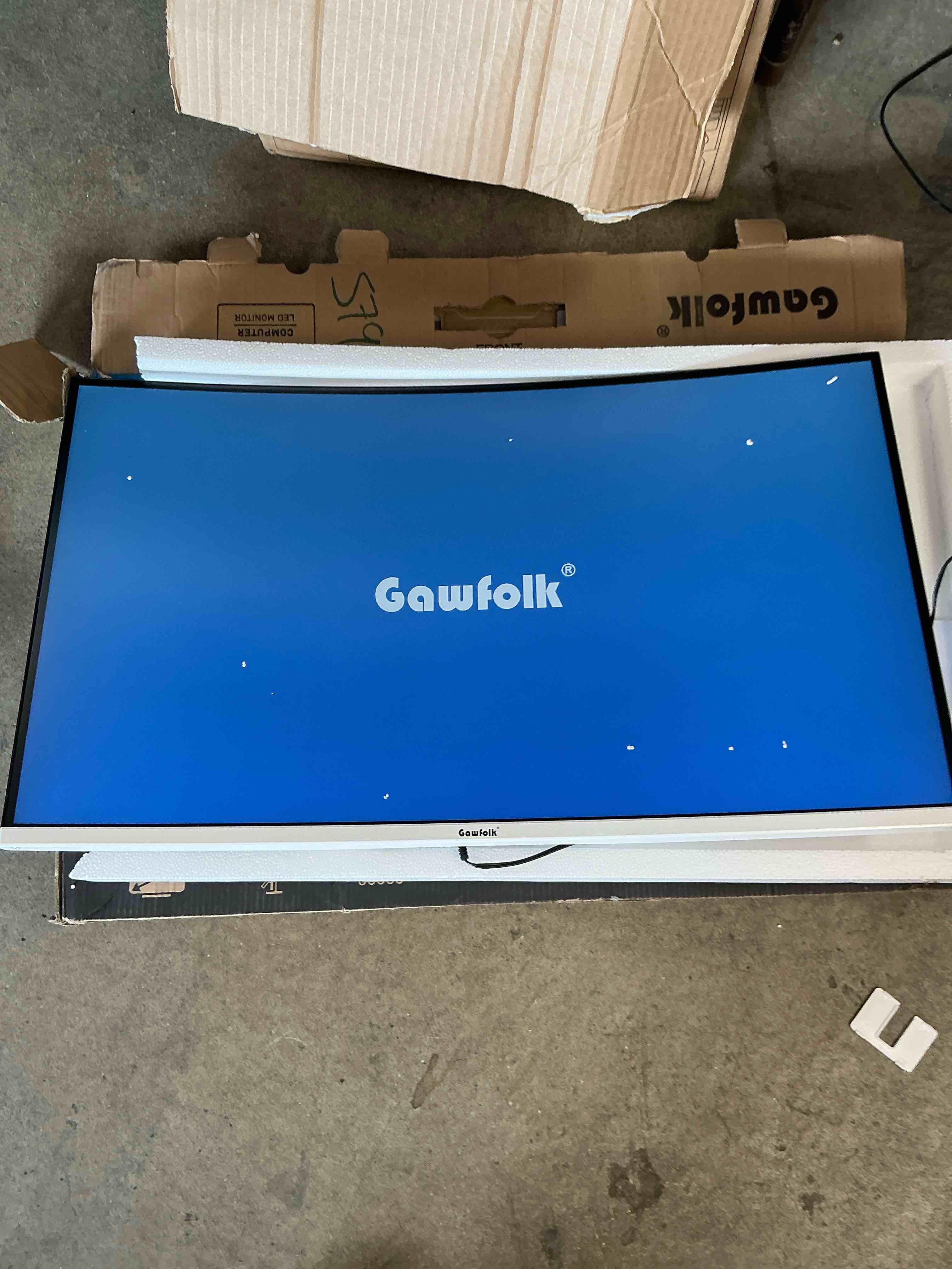 https://s3.amazonaws.com/lotting-images-prod/EmanualPiazza/RED6816512_1758229707987.jpeg