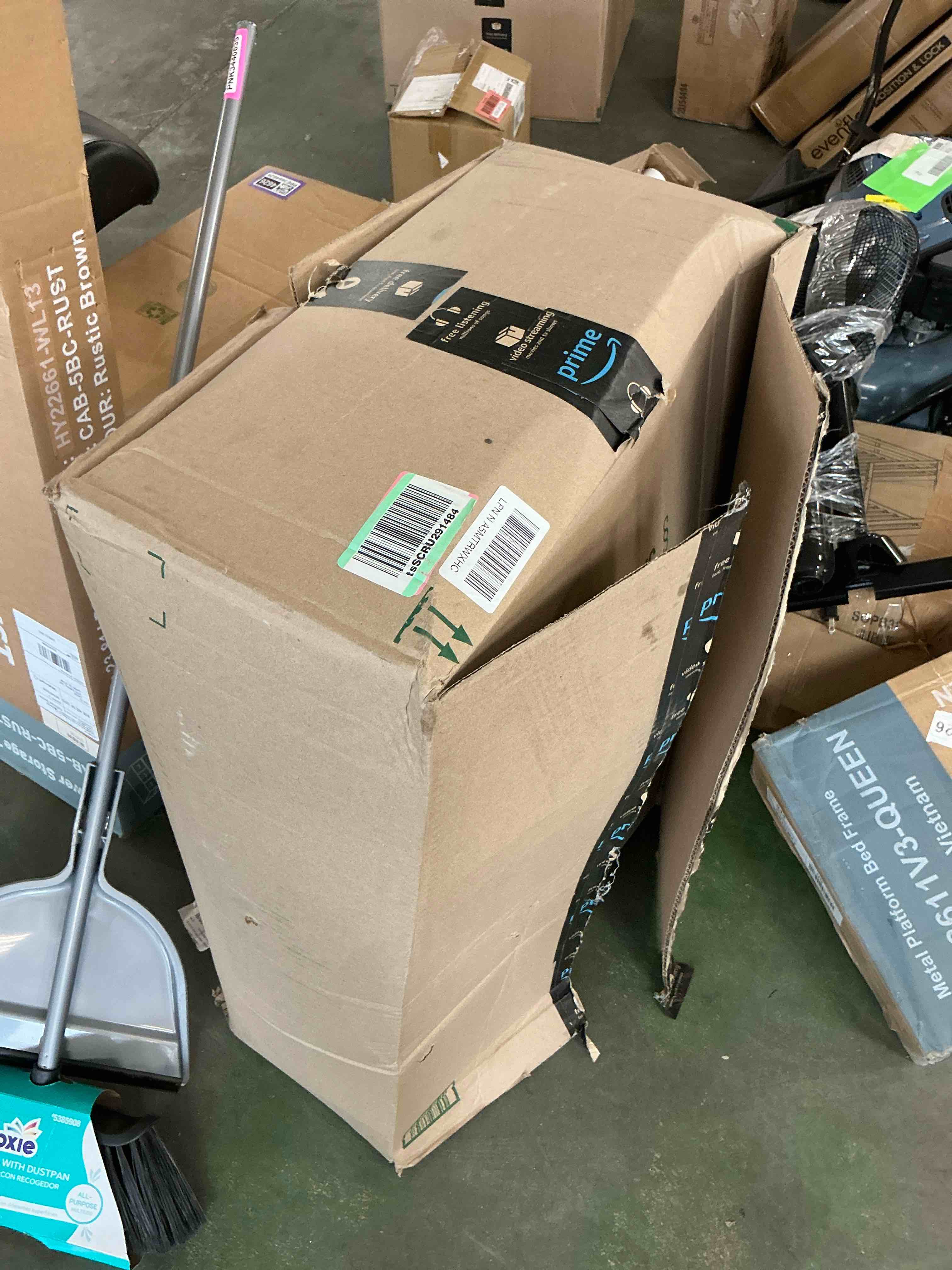 https://s3.amazonaws.com/lotting-images-prod/EmanualPiazza/RED6816611_1758564301486.jpeg
