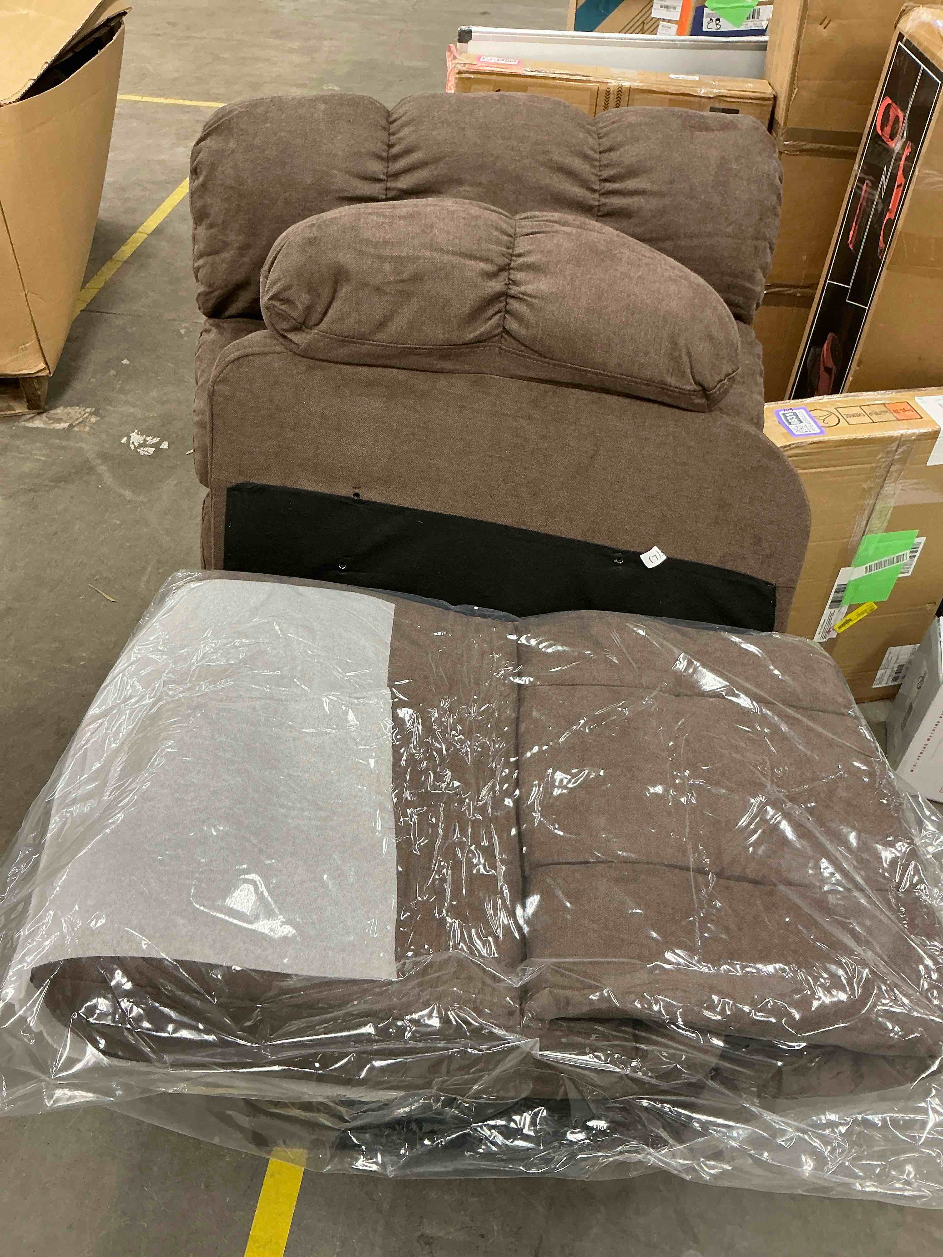 Condition photo showing Good Condition for JONPONY Power Lift Recliner Chair Recliners for Elderly with Heat and Massage Recliner Chair for Living Room with Infinite Position and Side Pocket,USB Charge Port,Brown