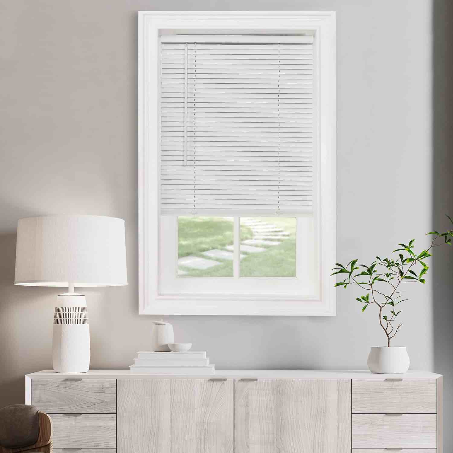 Mainstays Cordless 1  Vinyl Light Filtering Blinds  White