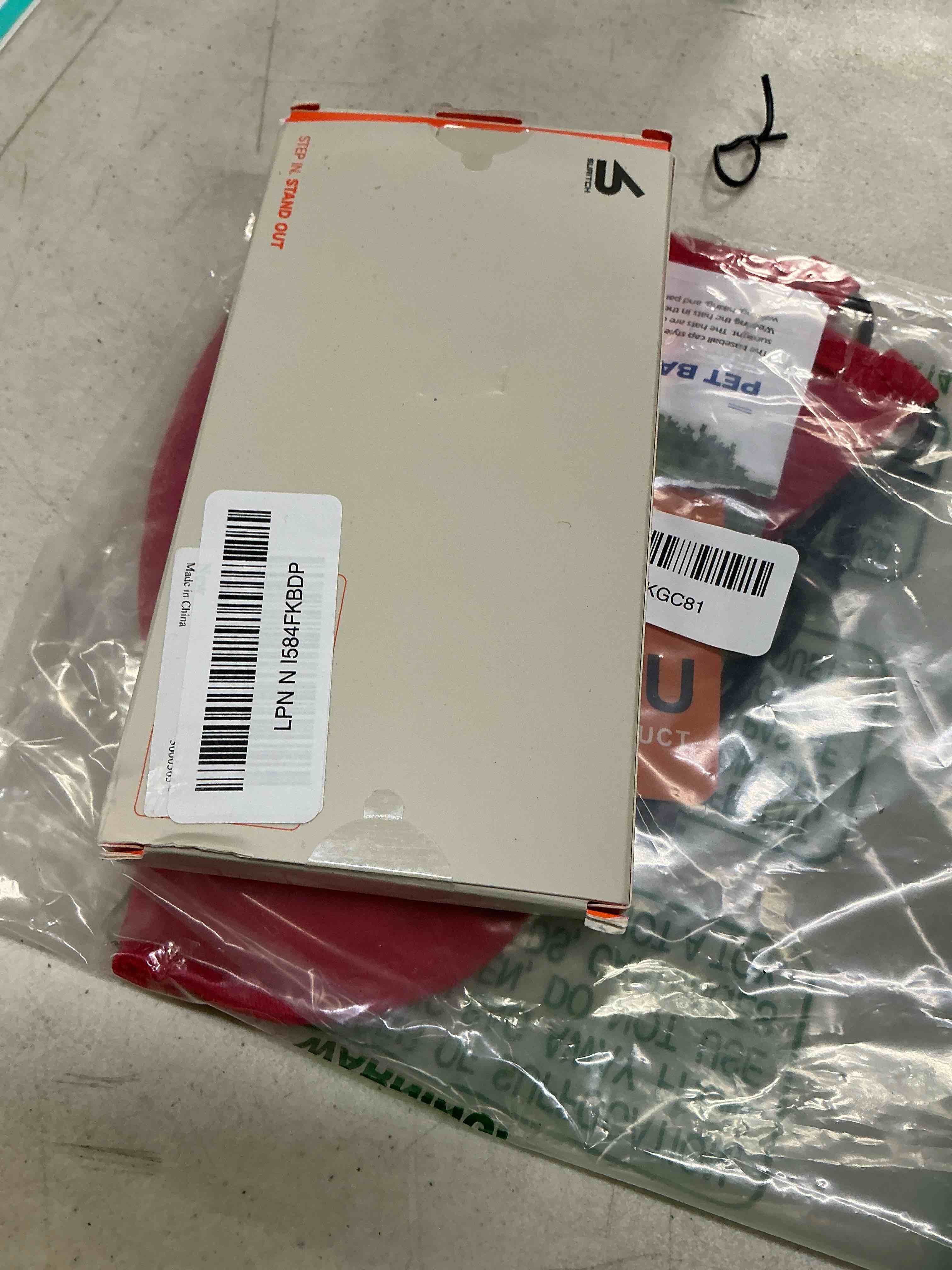 Condition photo showing Good Condition for SURITCH for iPhone 17 Pro Case with Camera Control Cover, Camera Cover and Adjustable Kickstand, Compatible with MagSafe, Shockproof Bumper Protective Cases 6.3 Inch, Green iPhone 17 Pro-6.3'' Green