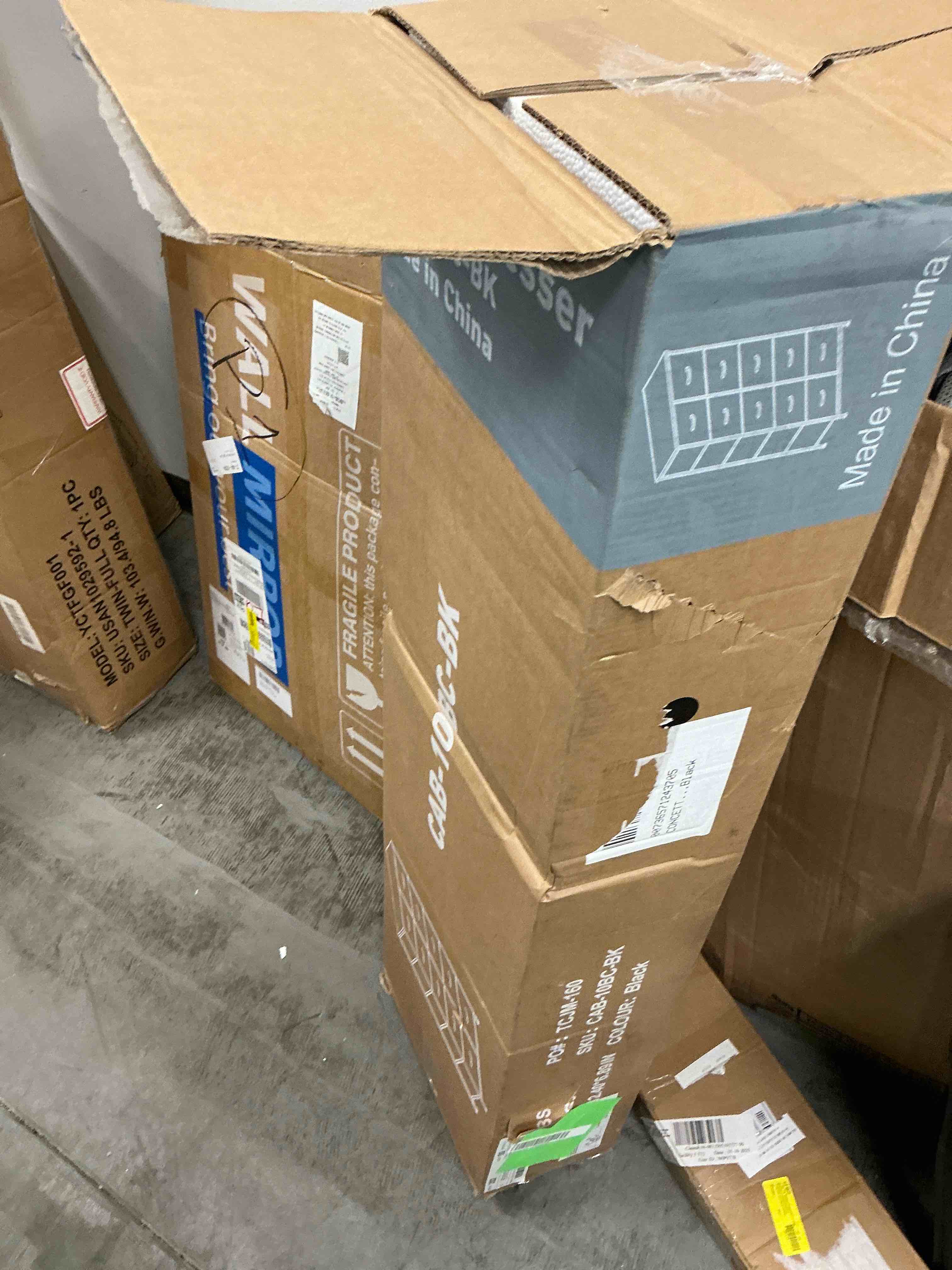 https://s3.amazonaws.com/lotting-images-prod/EmanualPiazza/TEA3572557_1751018314133.jpeg