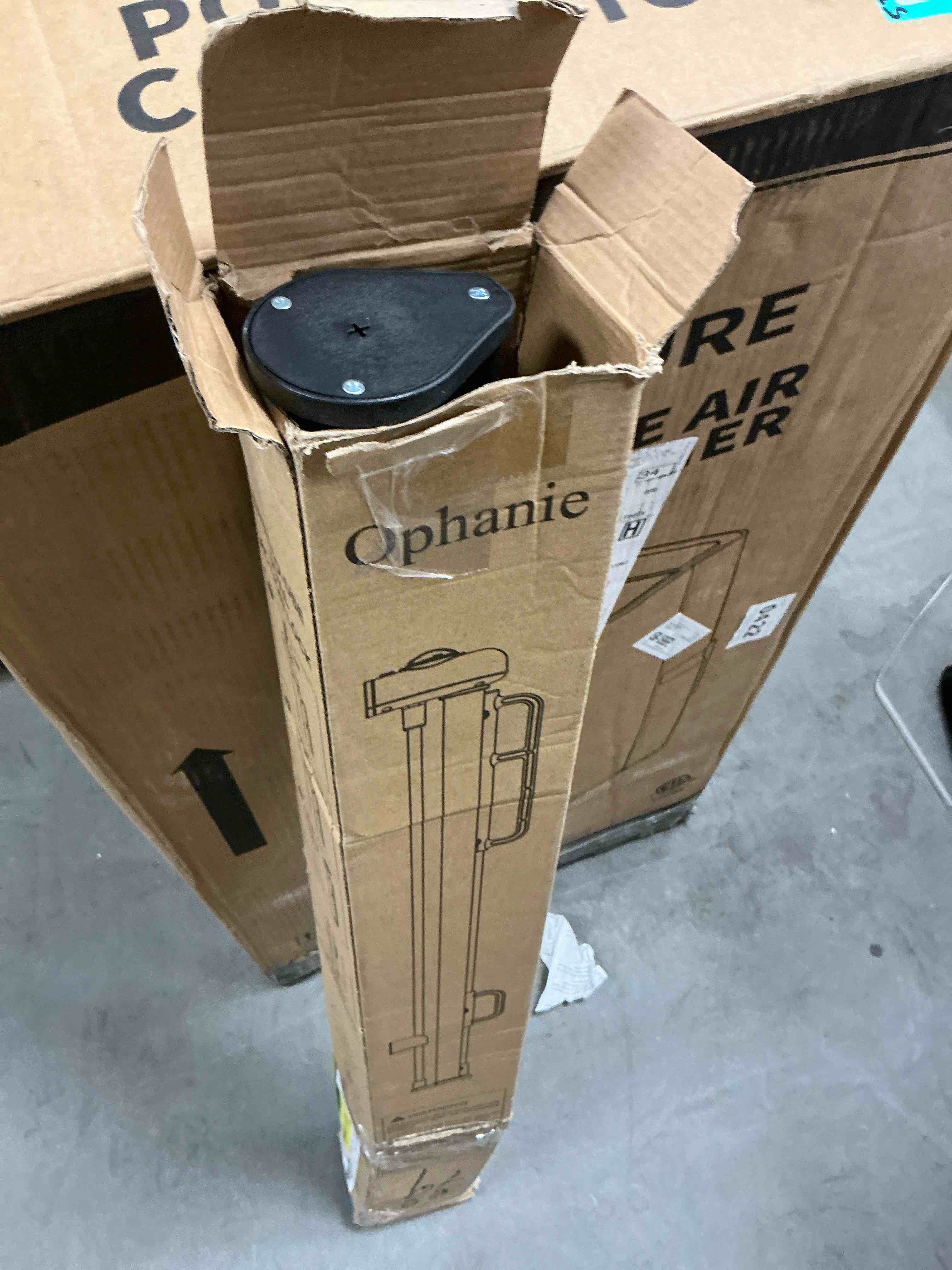 https://s3.amazonaws.com/lotting-images-prod/EmanualPiazza/TEA3572561_1751018861396.jpeg