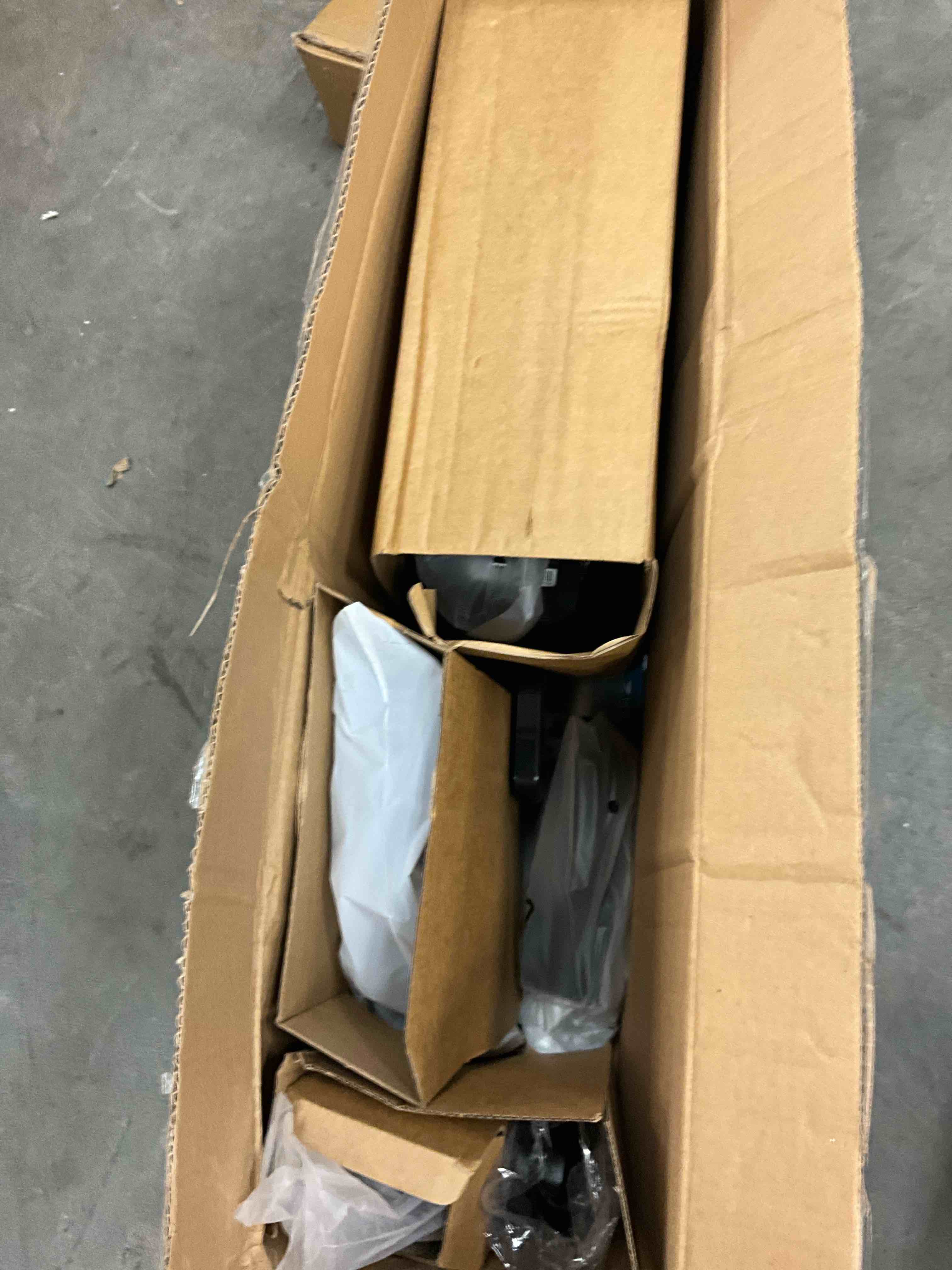https://s3.amazonaws.com/lotting-images-prod/EmanualPiazza/TEA3572714_1751027946994.jpeg