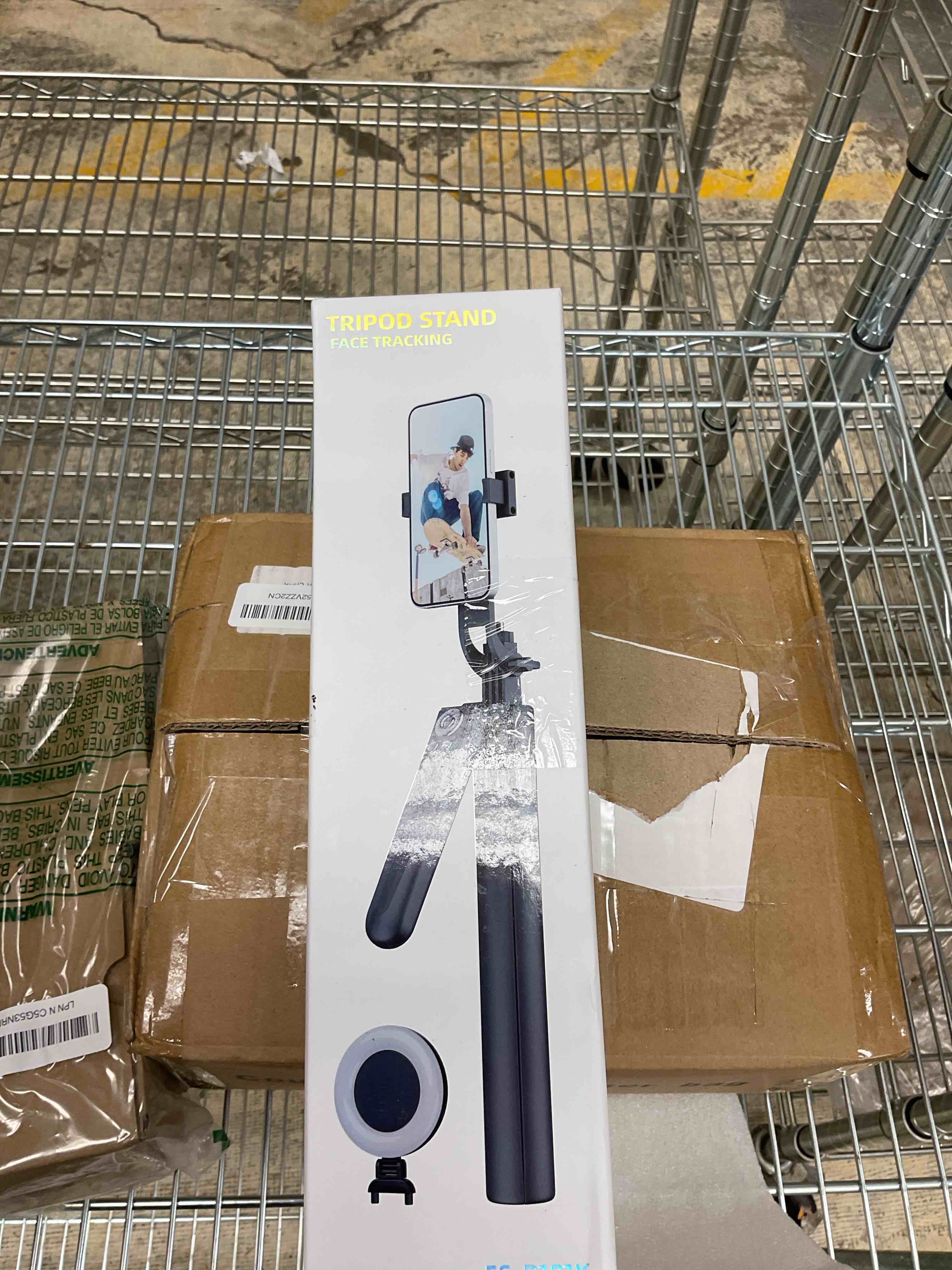 https://s3.amazonaws.com/lotting-images-prod/EmanualPiazza/TEA3572775_1751120575831.jpeg
