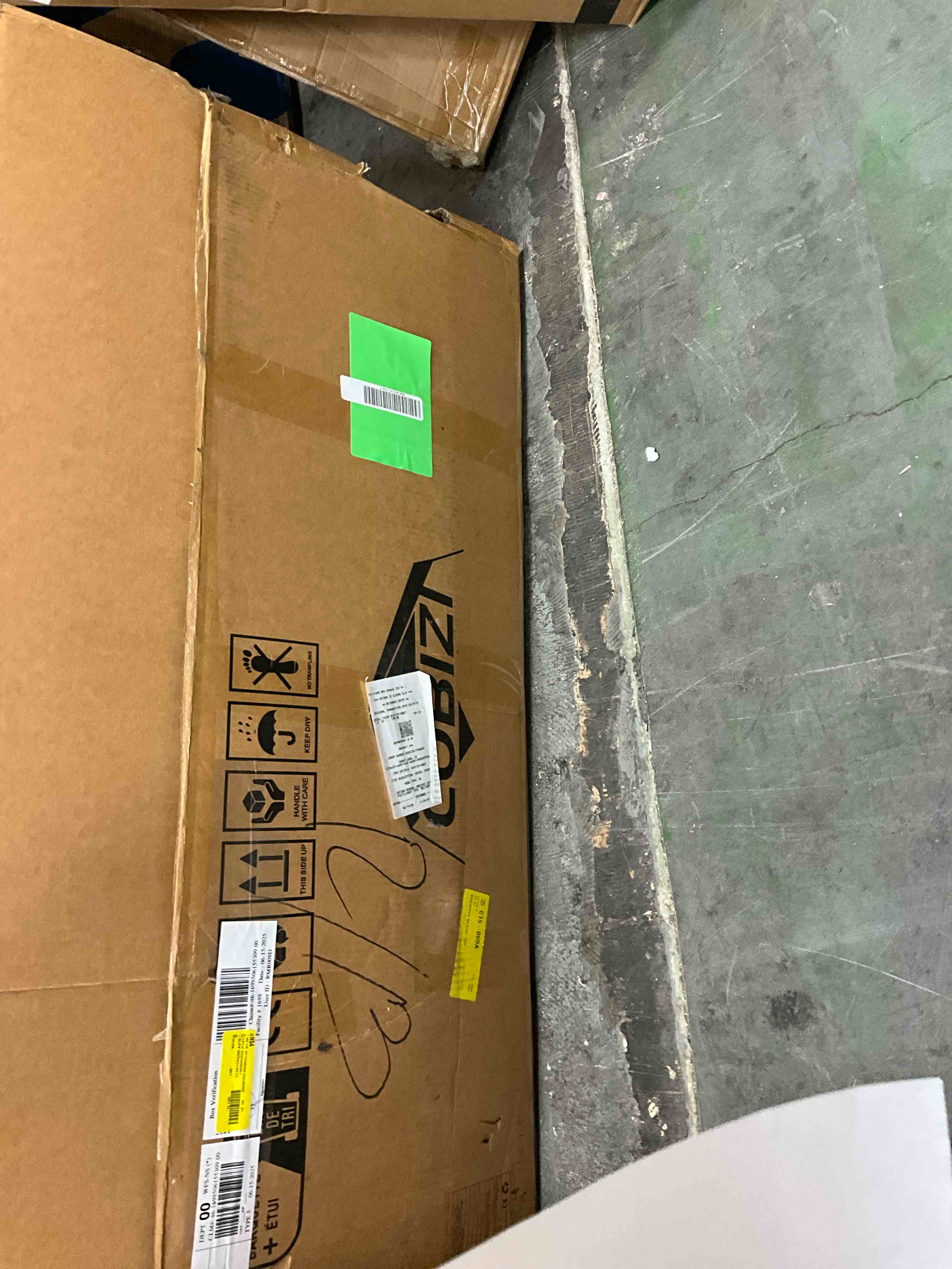 https://s3.amazonaws.com/lotting-images-prod/EmanualPiazza/TEA3573014_1751653264954.jpeg