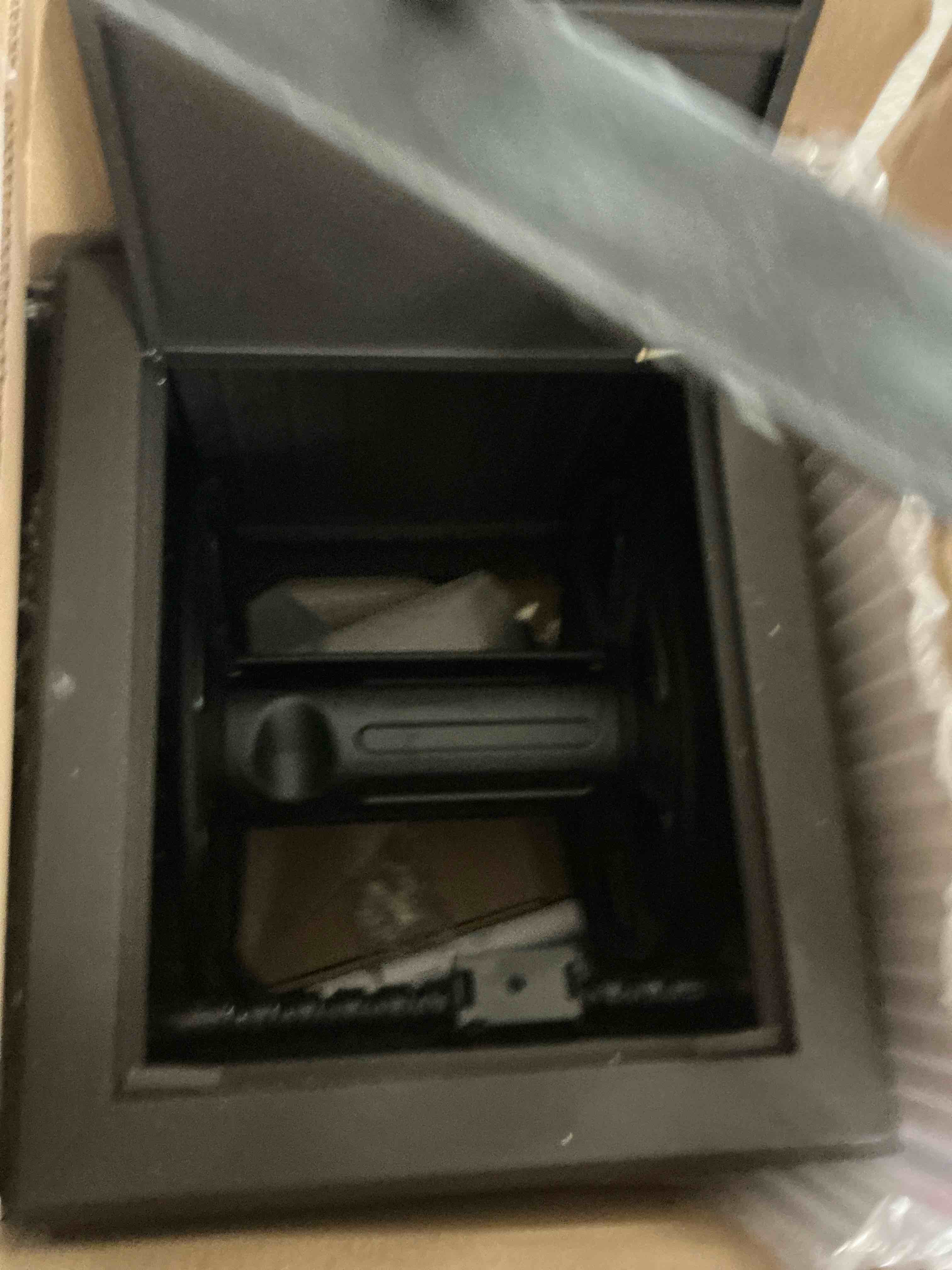 https://s3.amazonaws.com/lotting-images-prod/EmanualPiazza/TEA3573083_1751995497125.jpeg