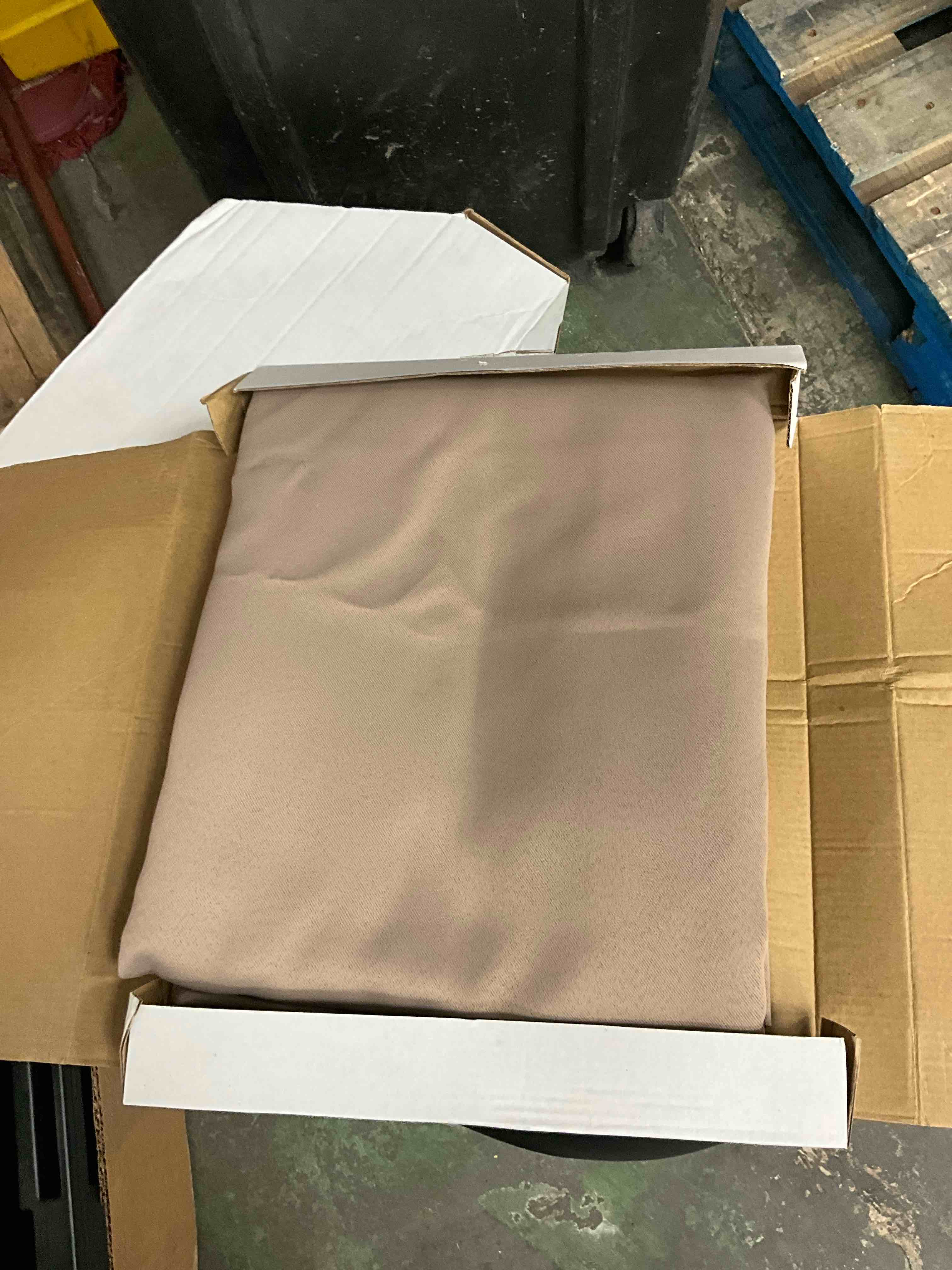 https://s3.amazonaws.com/lotting-images-prod/EmanualPiazza/TEA3573518_1752327626207.jpeg