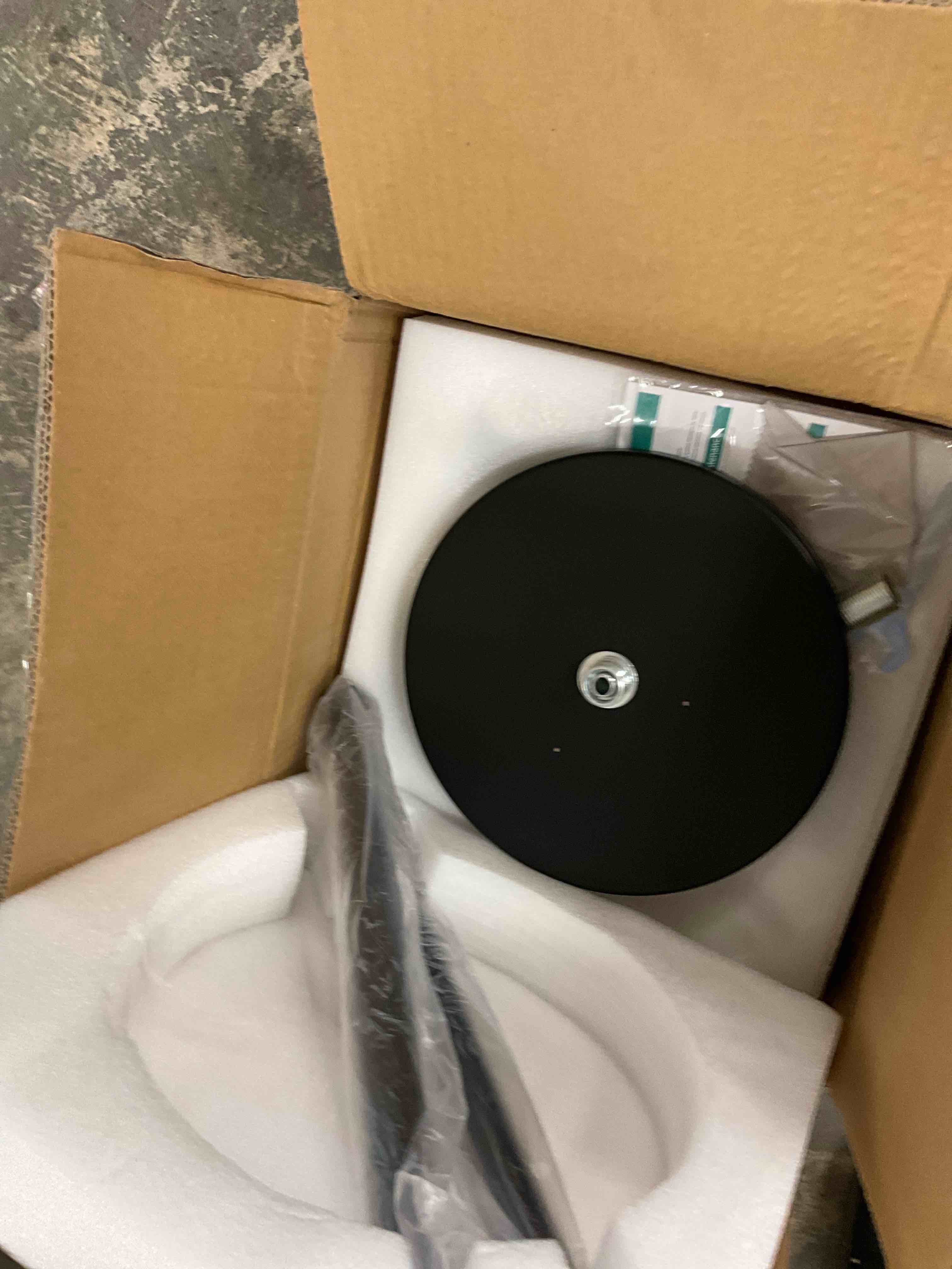 https://s3.amazonaws.com/lotting-images-prod/EmanualPiazza/TEA3573660_1752502838428.jpeg