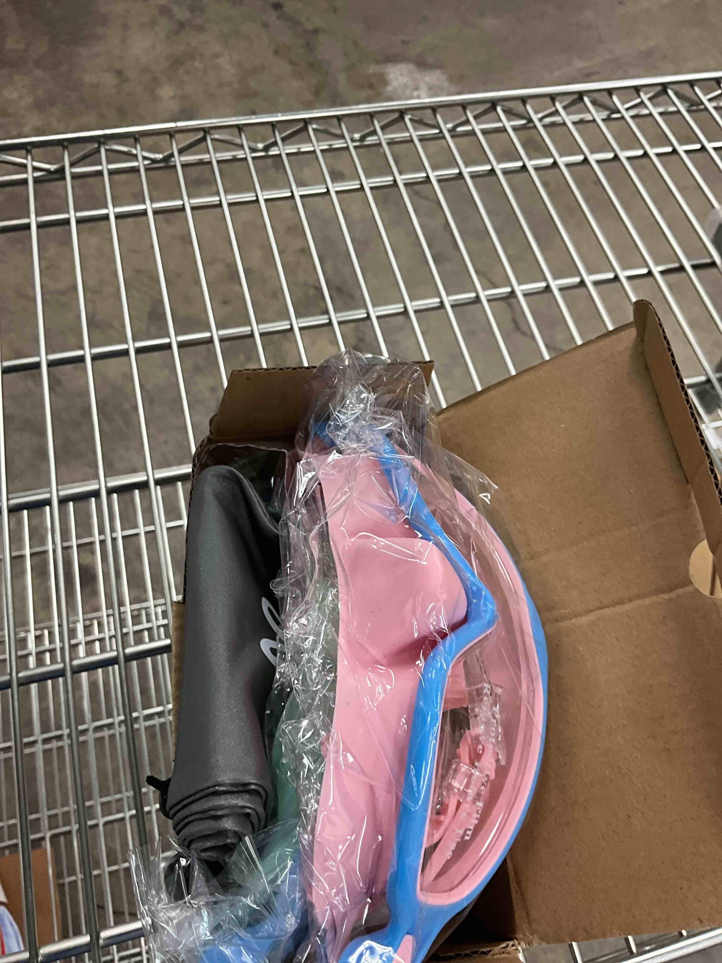 https://s3.amazonaws.com/lotting-images-prod/EmanualPiazza/TEA3573671_1752501917265.jpeg
