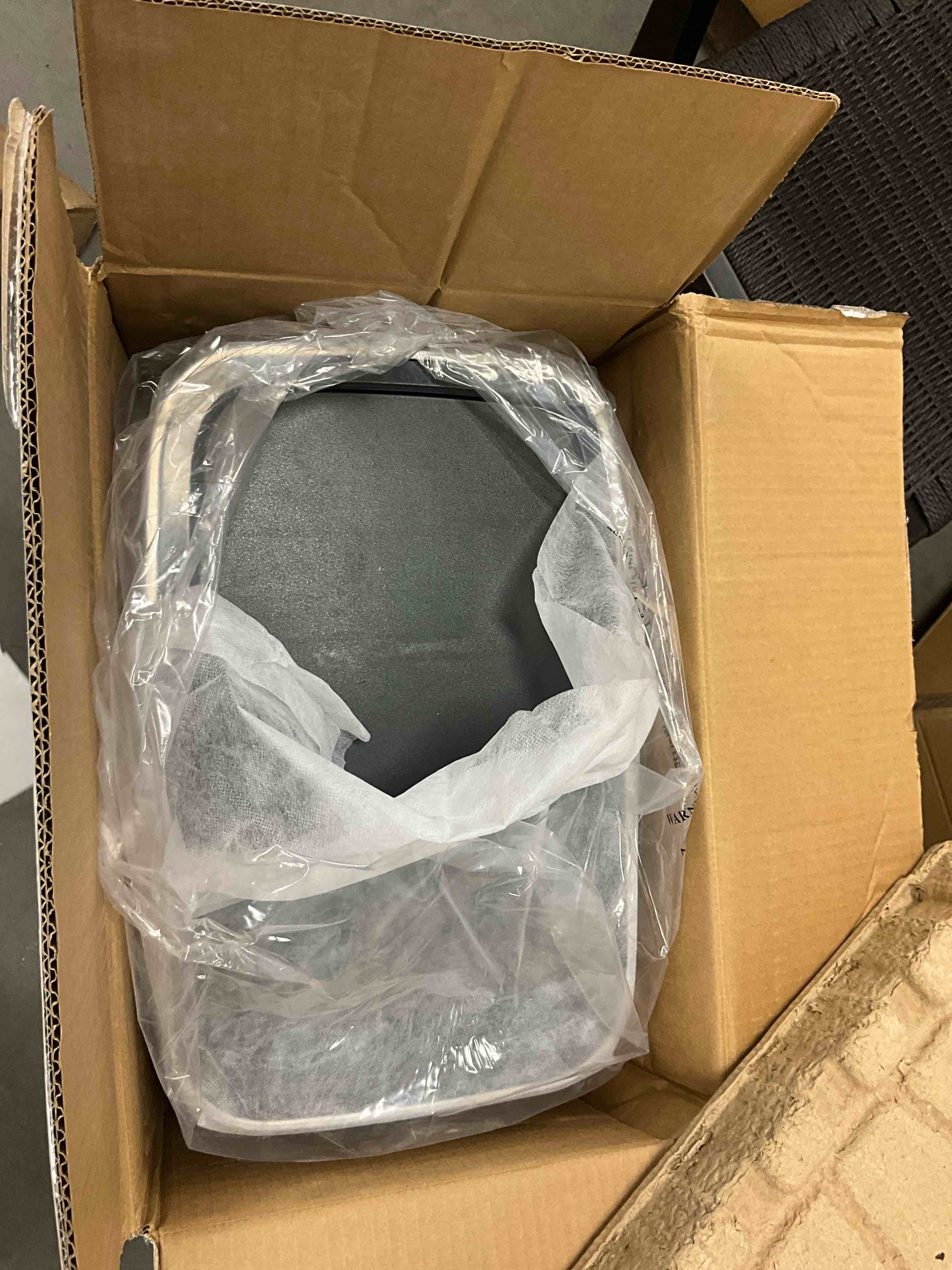 https://s3.amazonaws.com/lotting-images-prod/EmanualPiazza/TEA3573810_1752584064027.jpeg