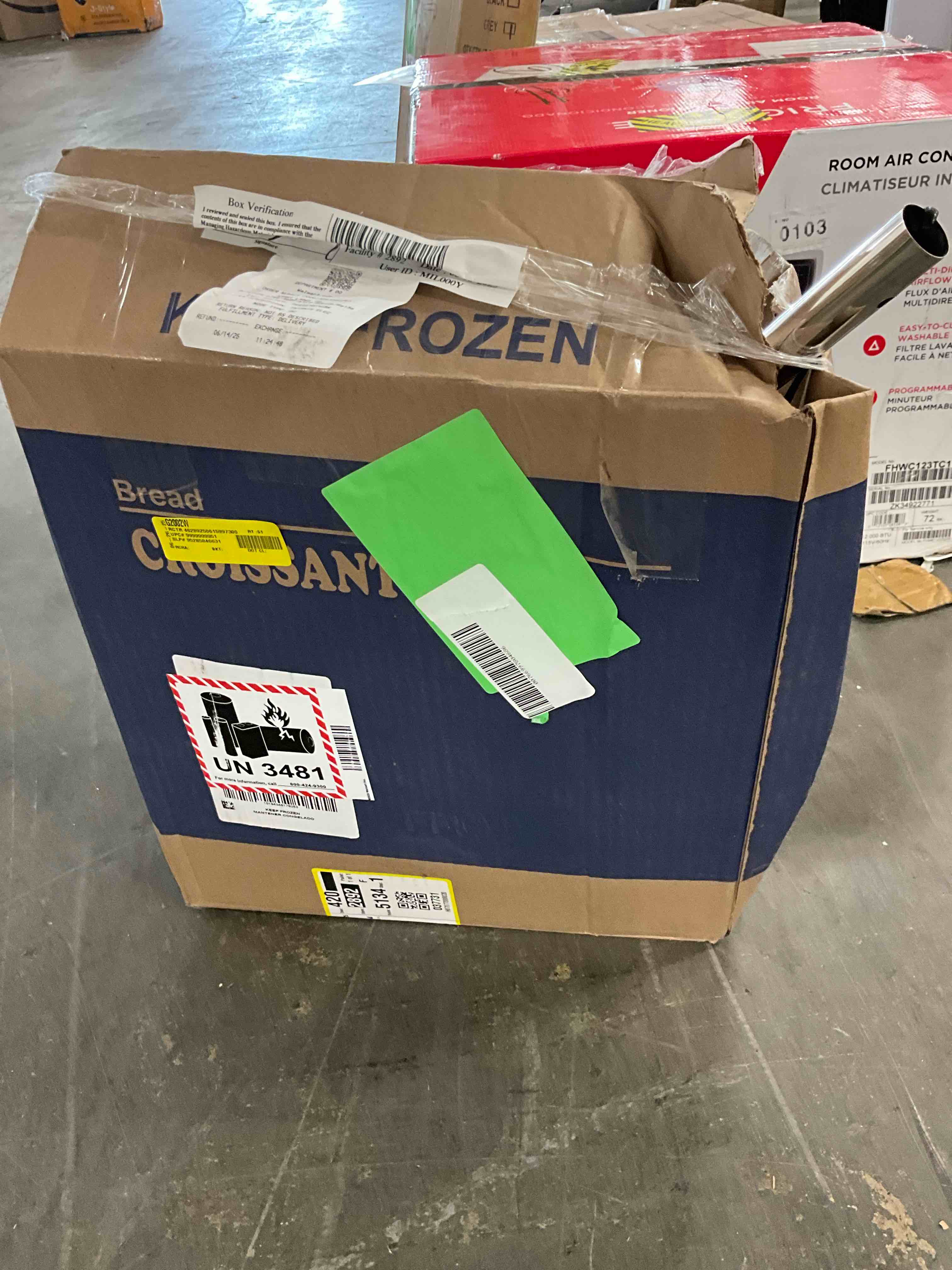 https://s3.amazonaws.com/lotting-images-prod/EmanualPiazza/TEA3574041_1753117807406.jpeg